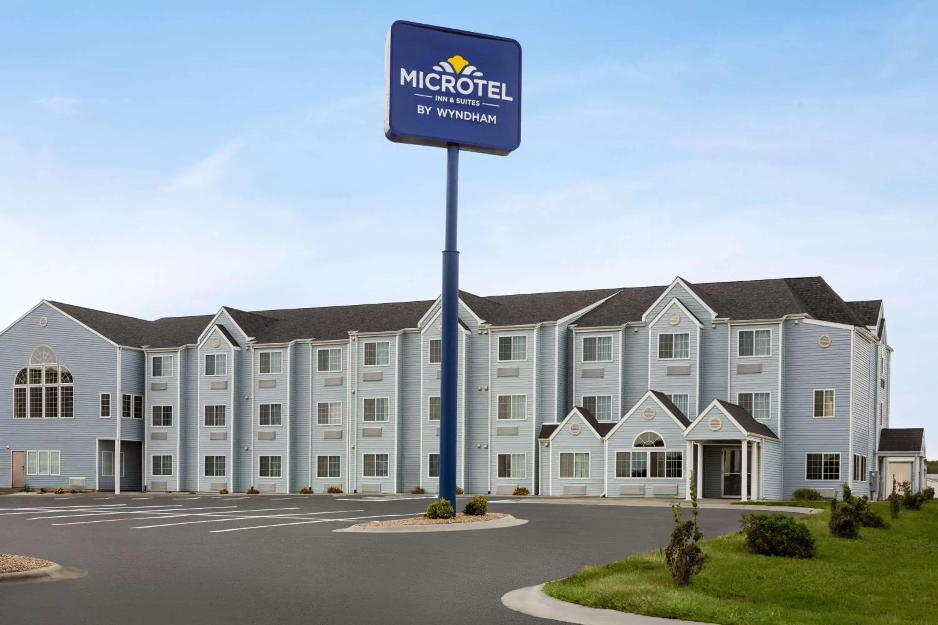 Property Building in Microtel Inn & Suites Lincoln