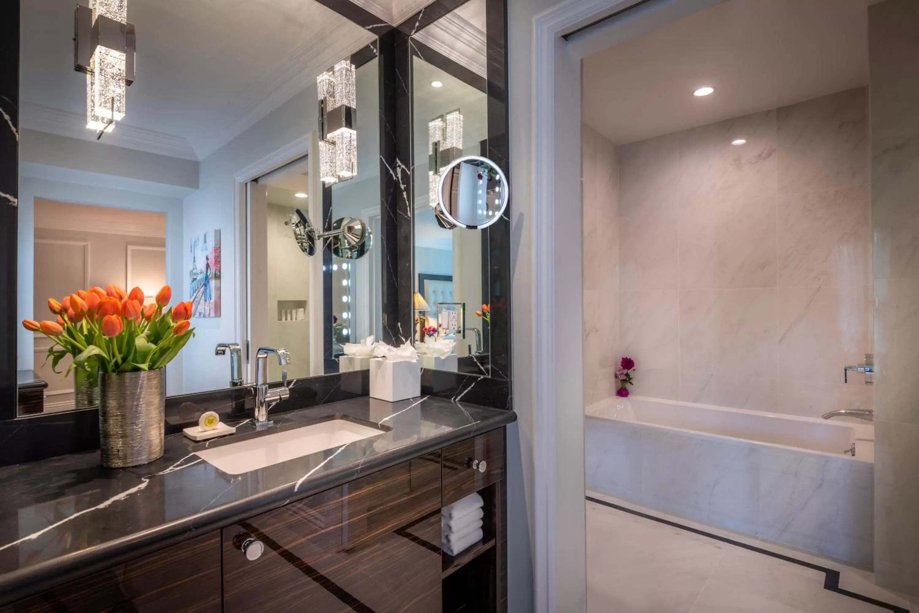 Bathroom in Beverly Hills Plaza Hotel & Spa