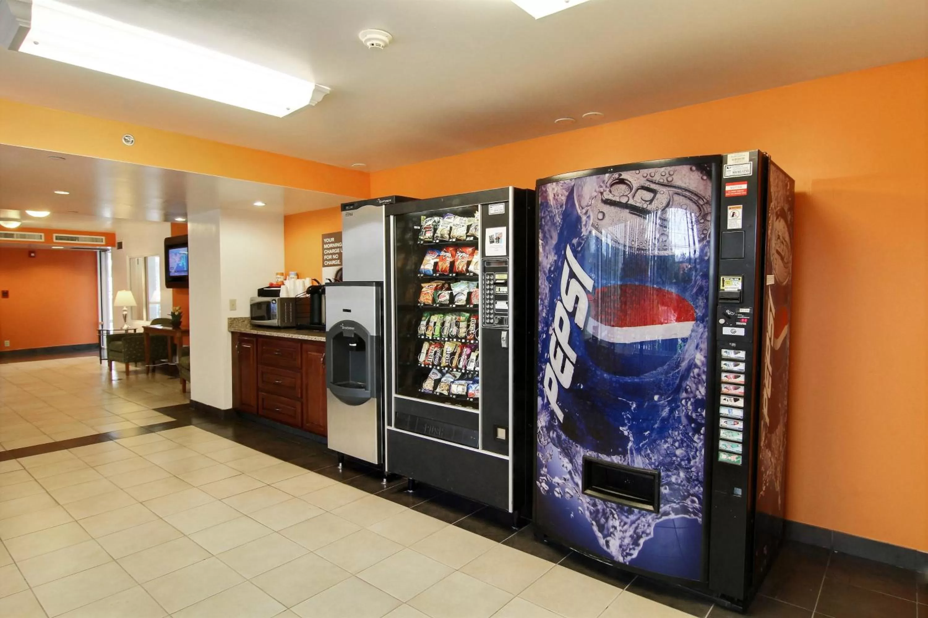 Food in Willow Lodge Willoughby Cleveland