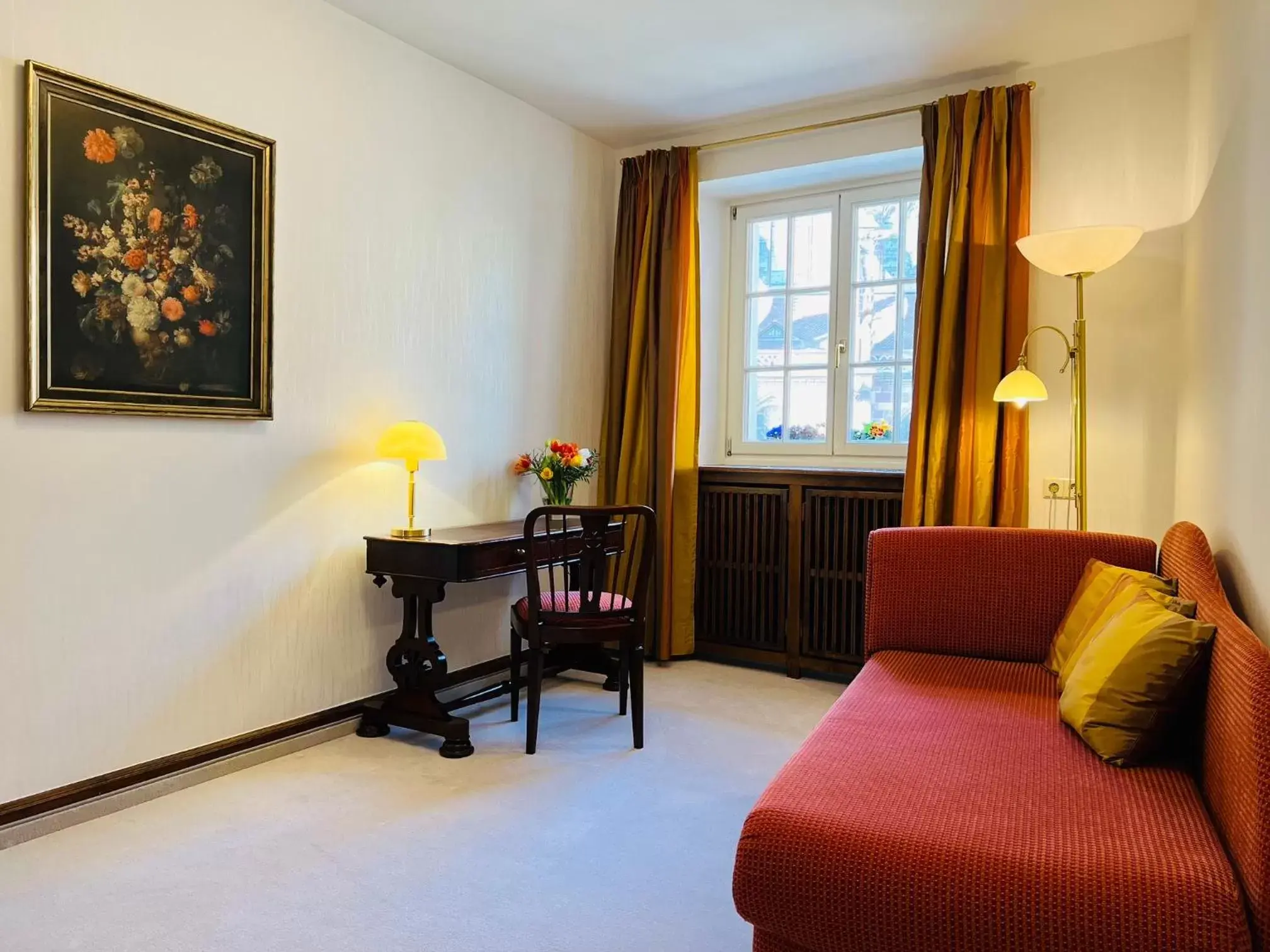 Staff, Seating Area in Boutiquehotel Oberkirch im Zentrum