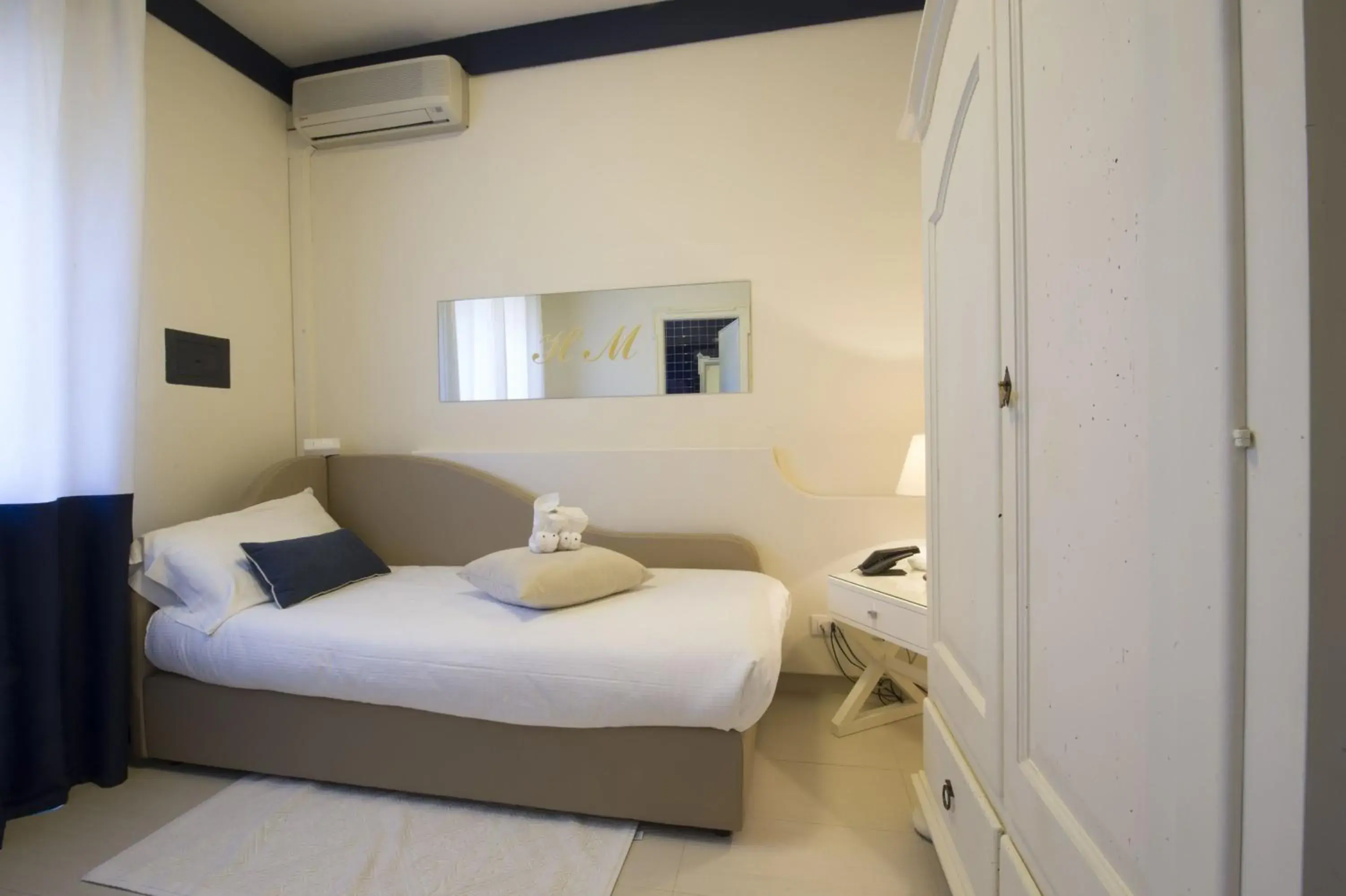 Bed in Hotel Maracaibo