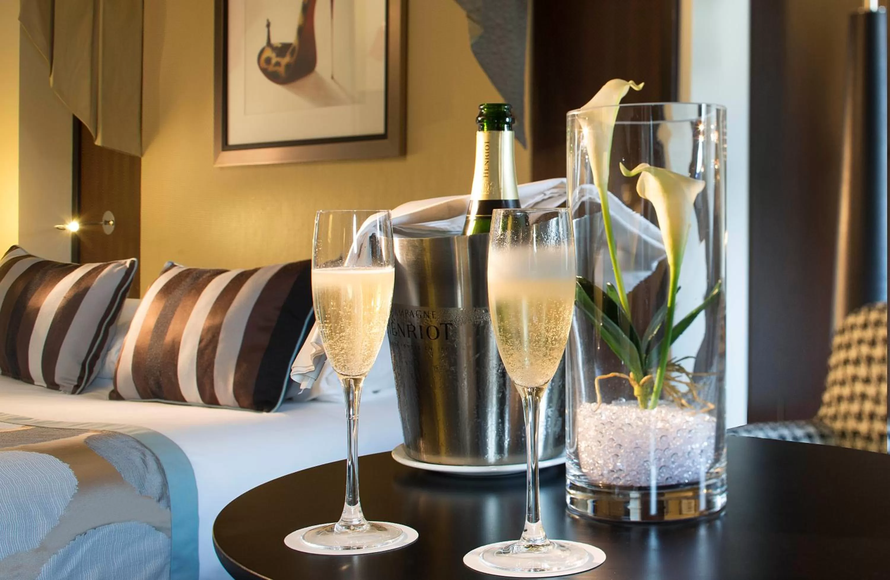 Food and drinks in Hôtel Le M