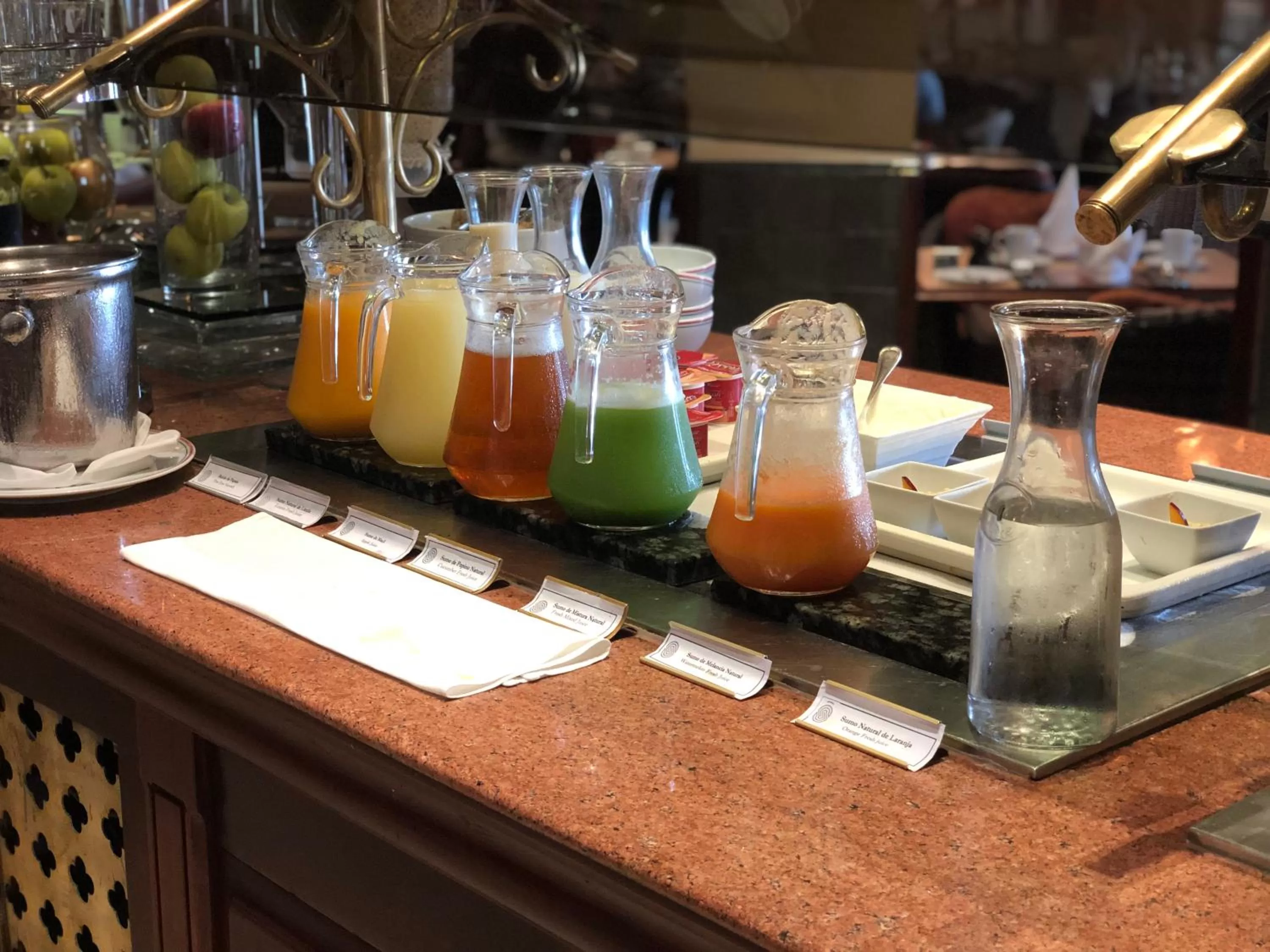 Breakfast in Polana Serena Hotel