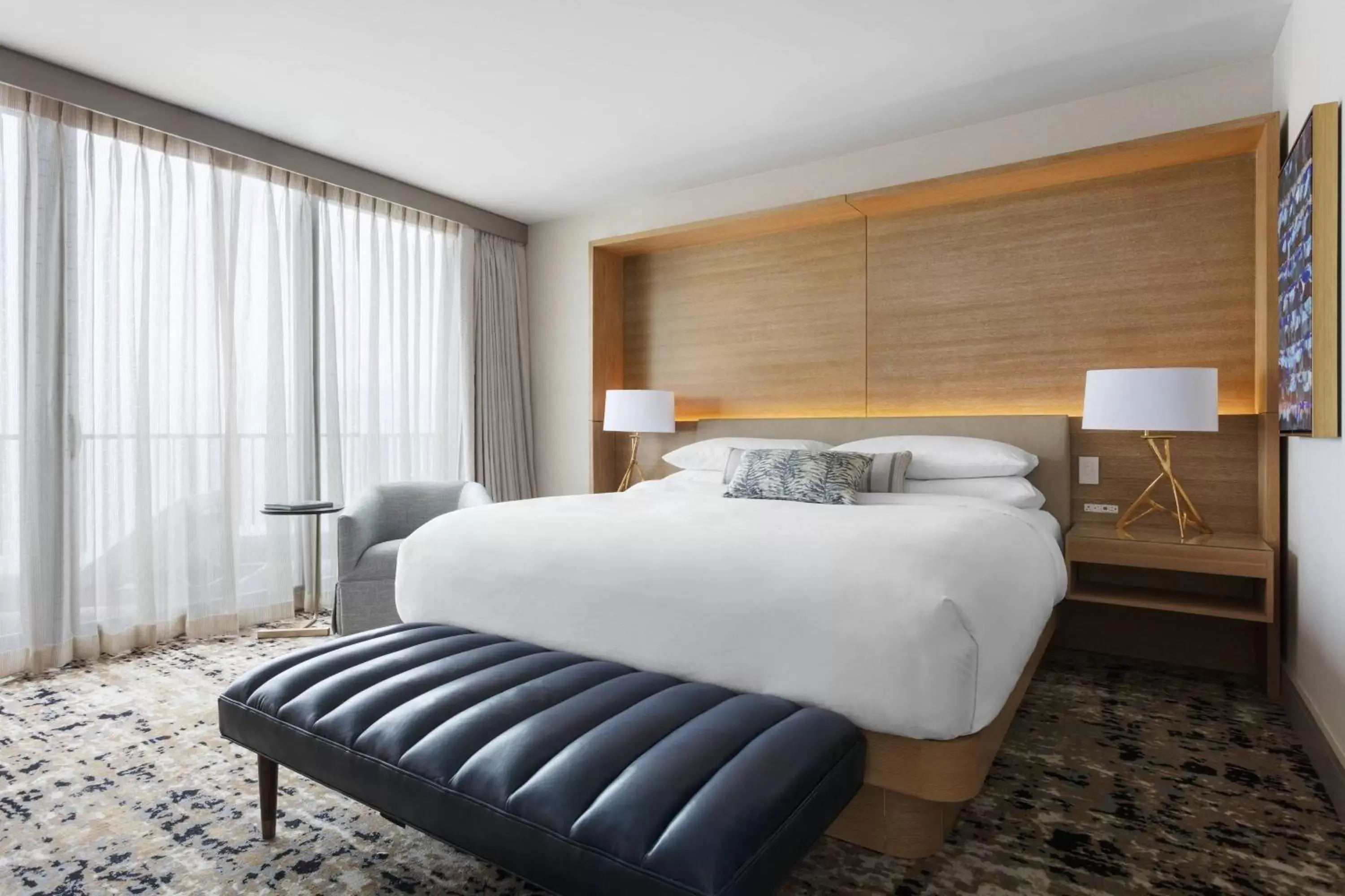 Bedroom, Bed in Marriott Virginia Beach Oceanfront Resort