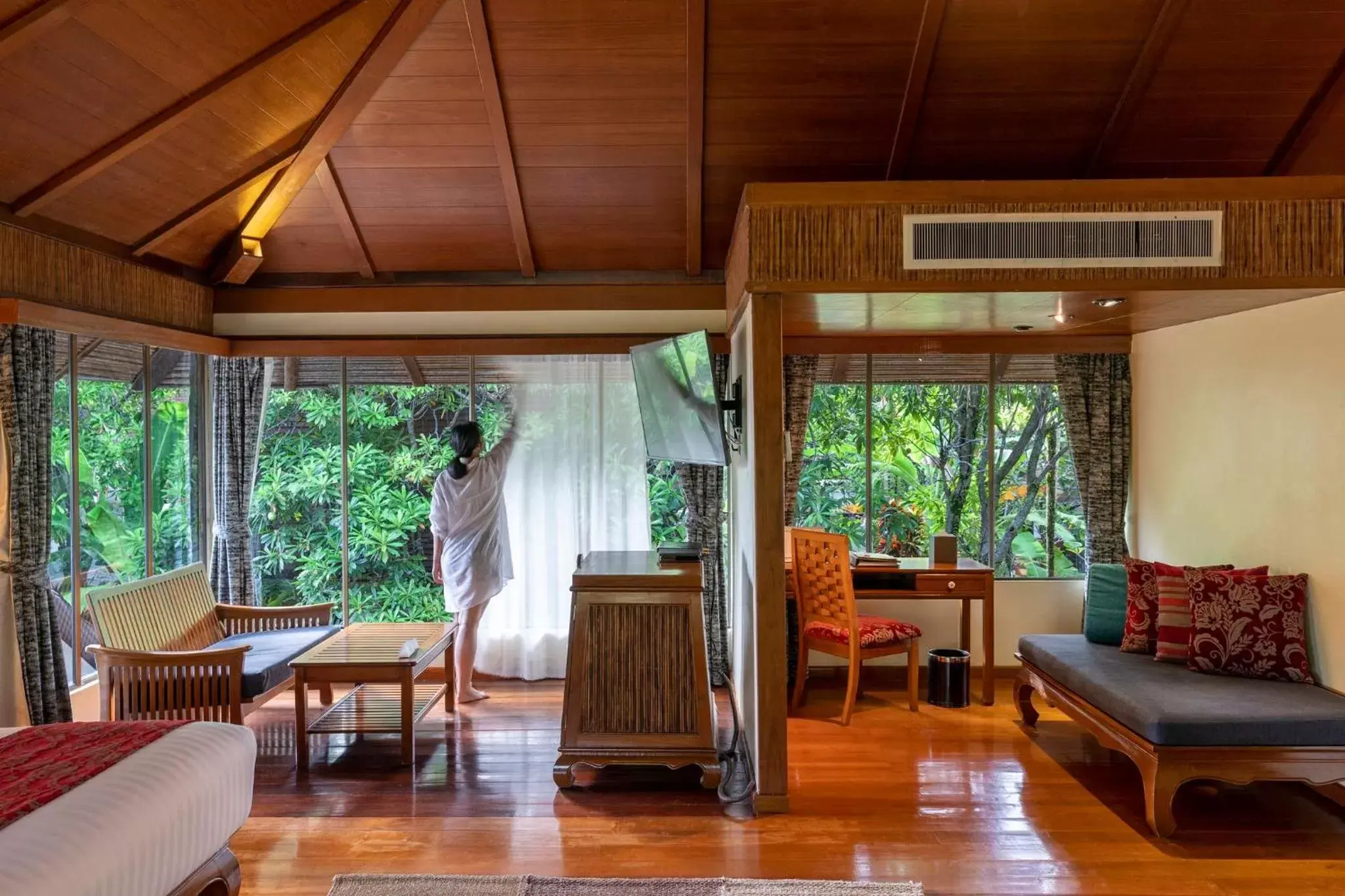 Photo of the whole room in Centara Koh Chang Tropicana Resort