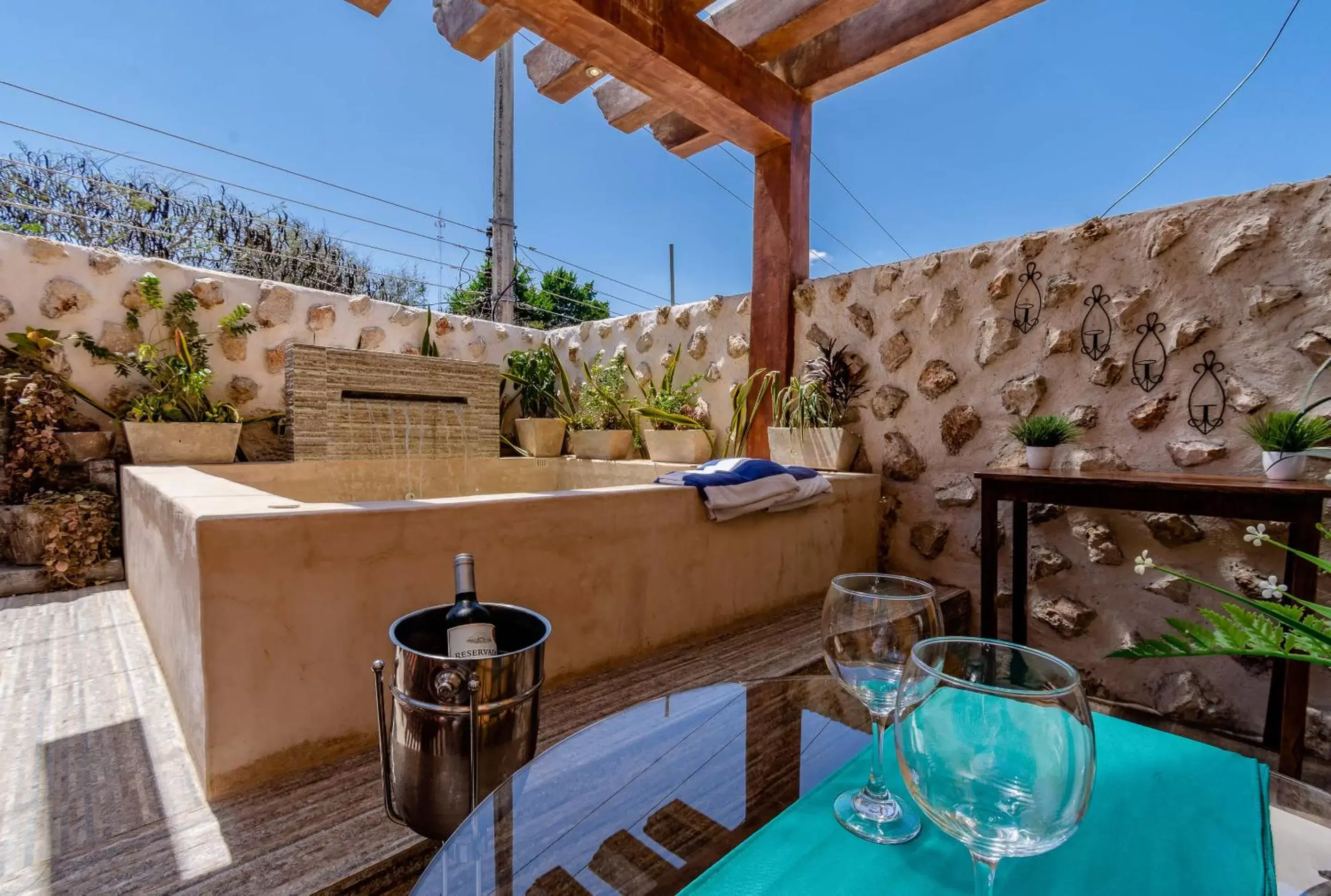 Balcony/Terrace in El Zaguán Colonial by GuruHotel