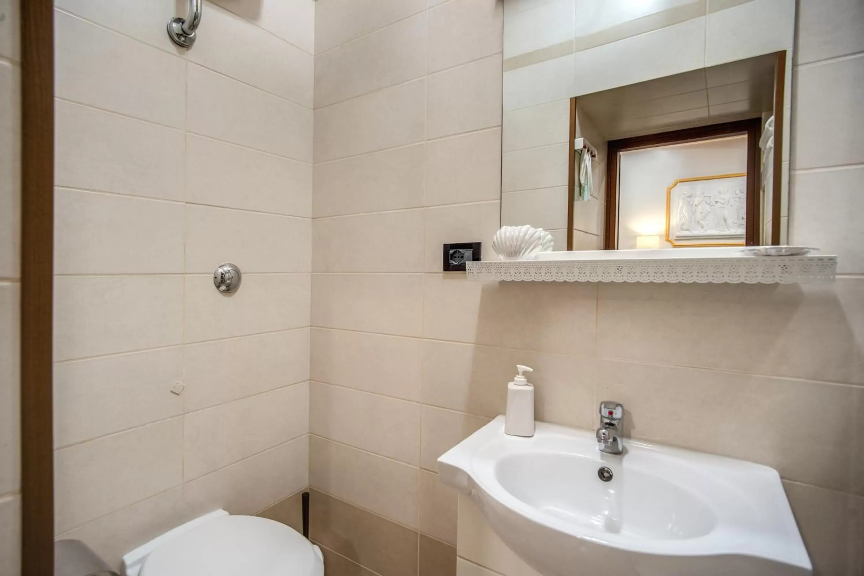Bathroom in Matisse Royal