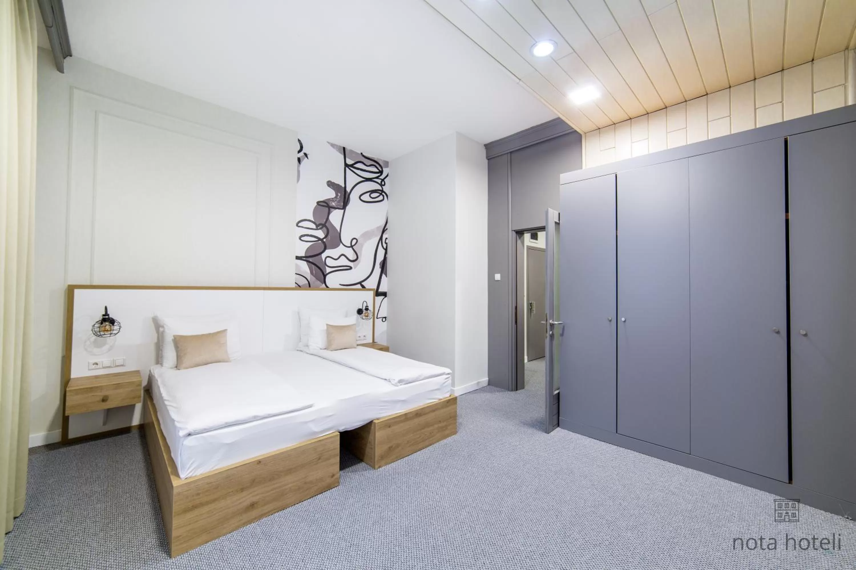 Bedroom, Bed in Hotel Sahat