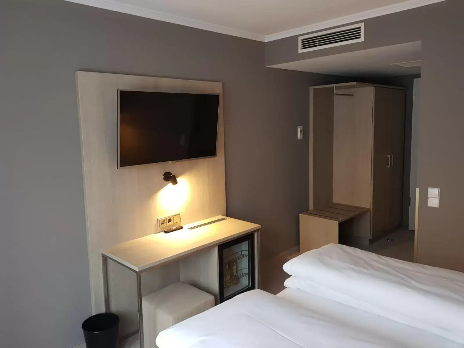 Economy Double Room in AWA Hotel