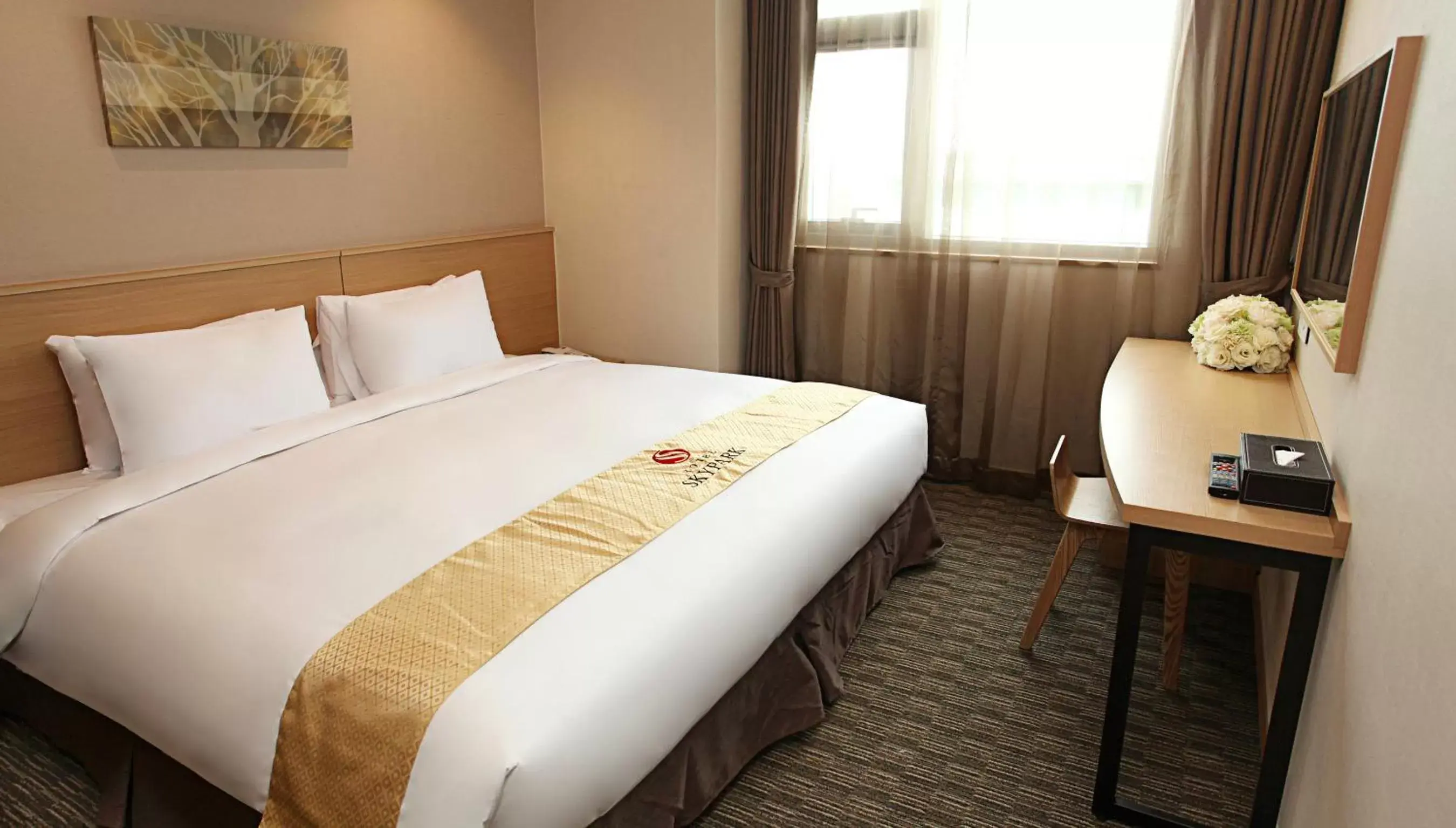 Standard Double Room in Hotel Skypark Dongdaemun I