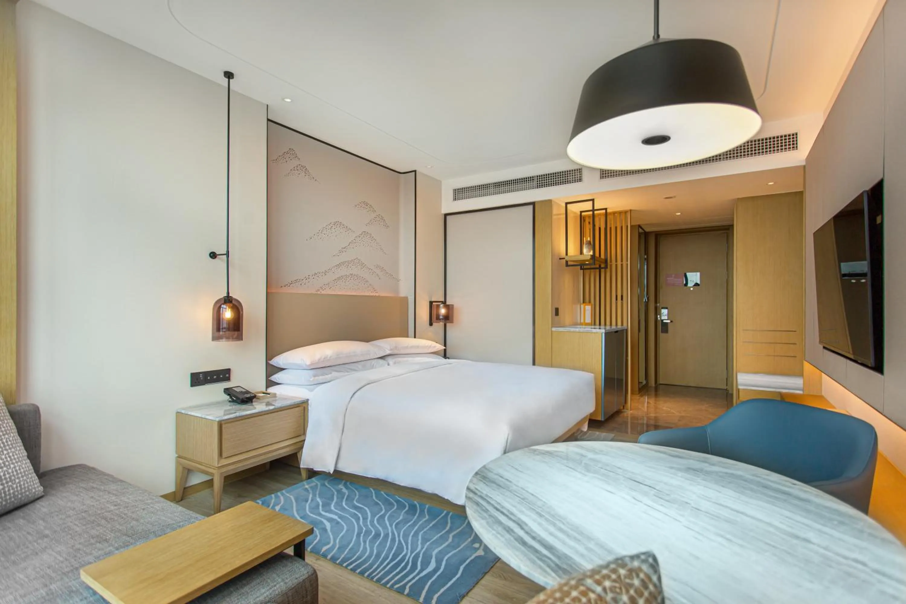 Photo of the whole room, Bed in Courtyard by Marriott Foshan Gaoming