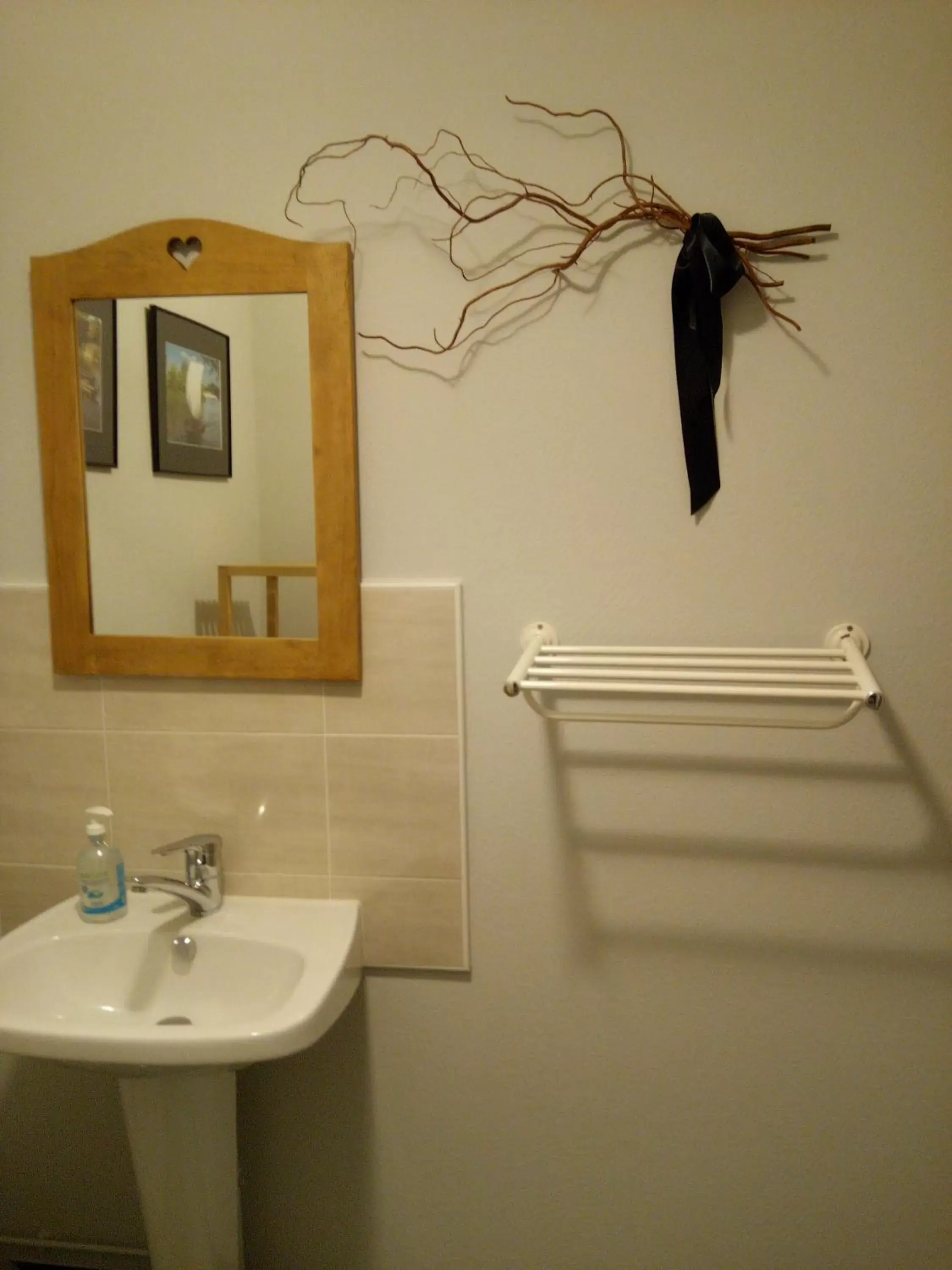Bathroom in UN AIR MOULINOIS