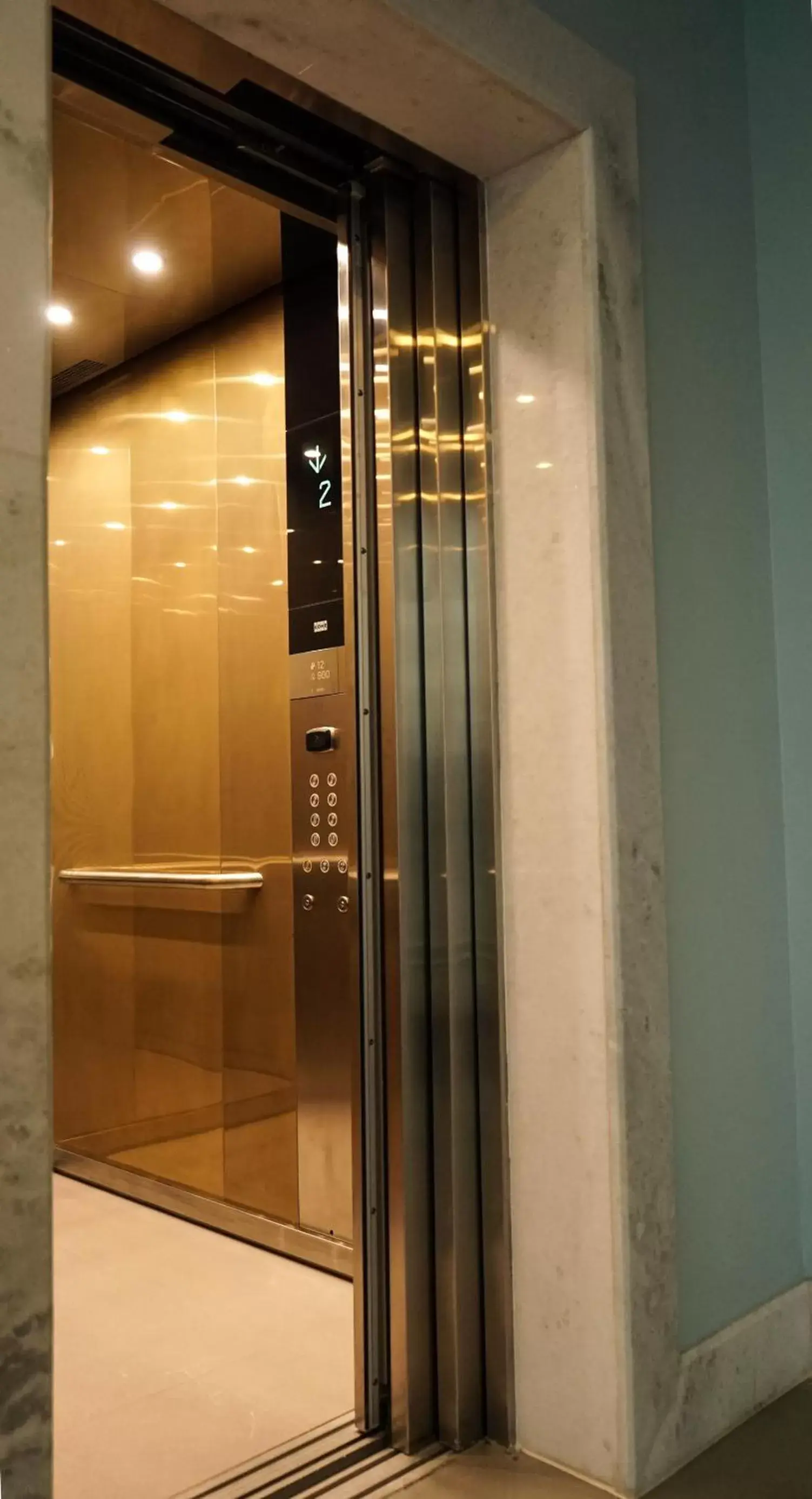 Lobby or reception in R Hotel Kingston Lobby or reception in R Hotel Kingston