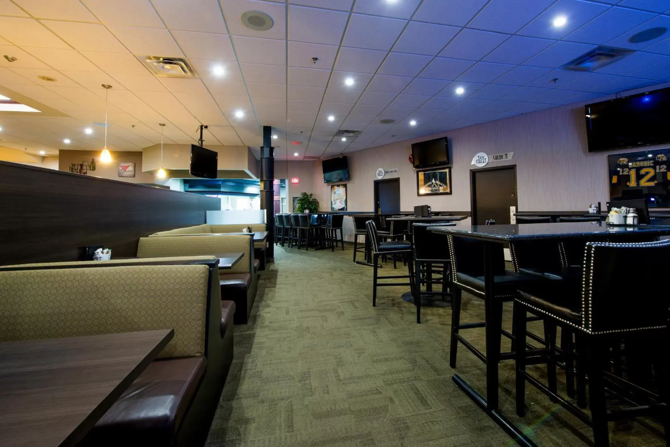 Restaurant/Places to Eat in Victoria Inn Hotel & Convention Centre Brandon