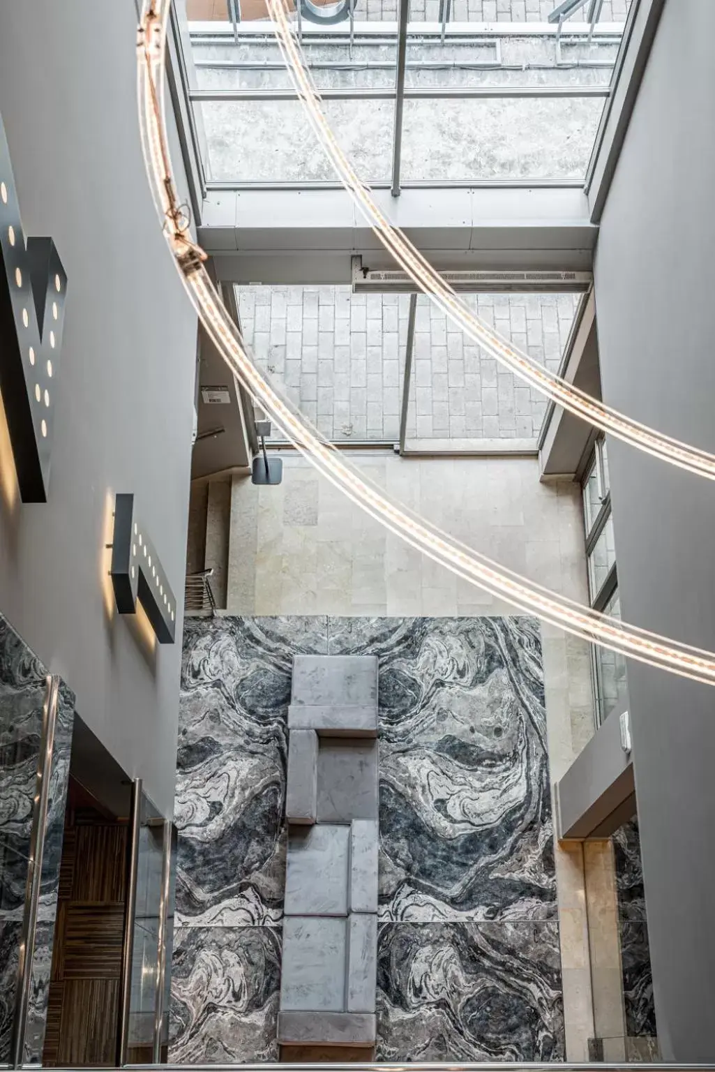 Lobby or reception, Bathroom in Hotel Antik San Sebastián