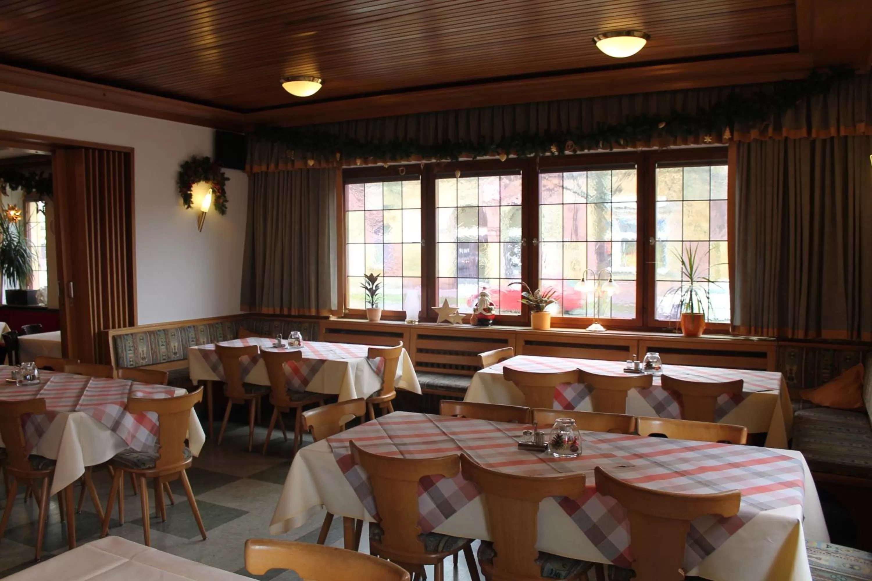 Restaurant/places to eat in Hotel Rothenburger Hof