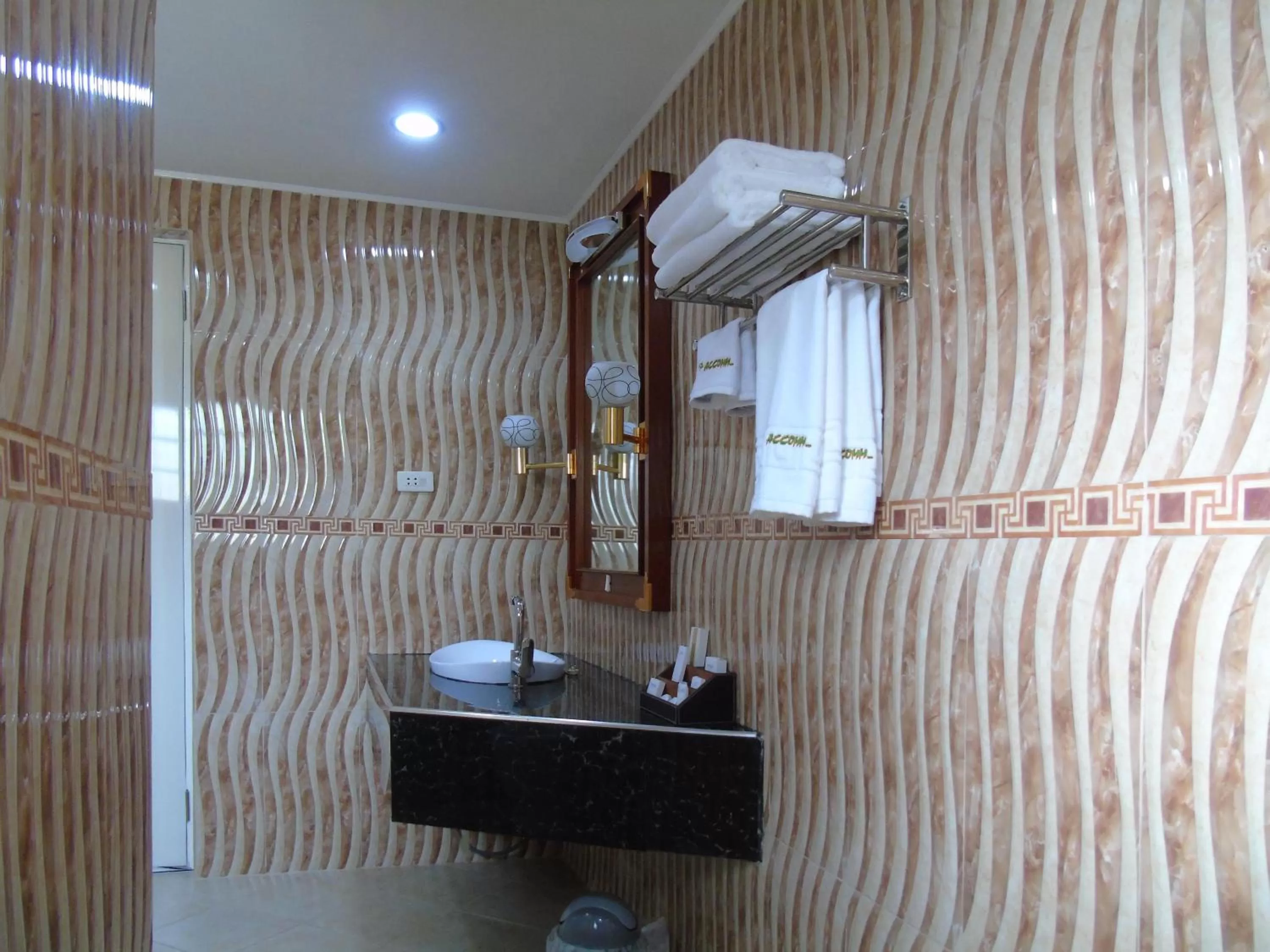 Bathroom in Blue Rock Resort