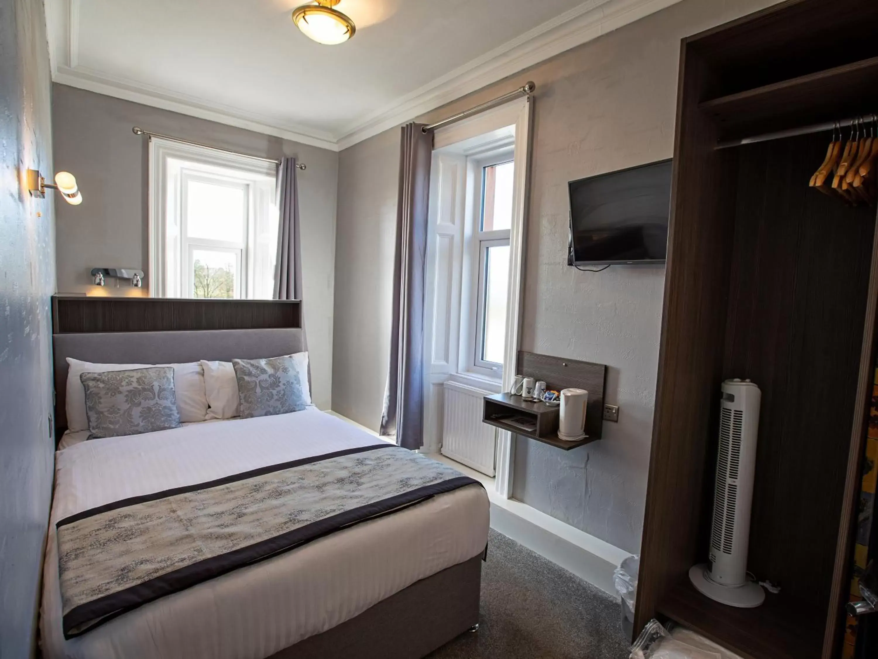 Bed in Sure Hotel by Best Western Lockerbie