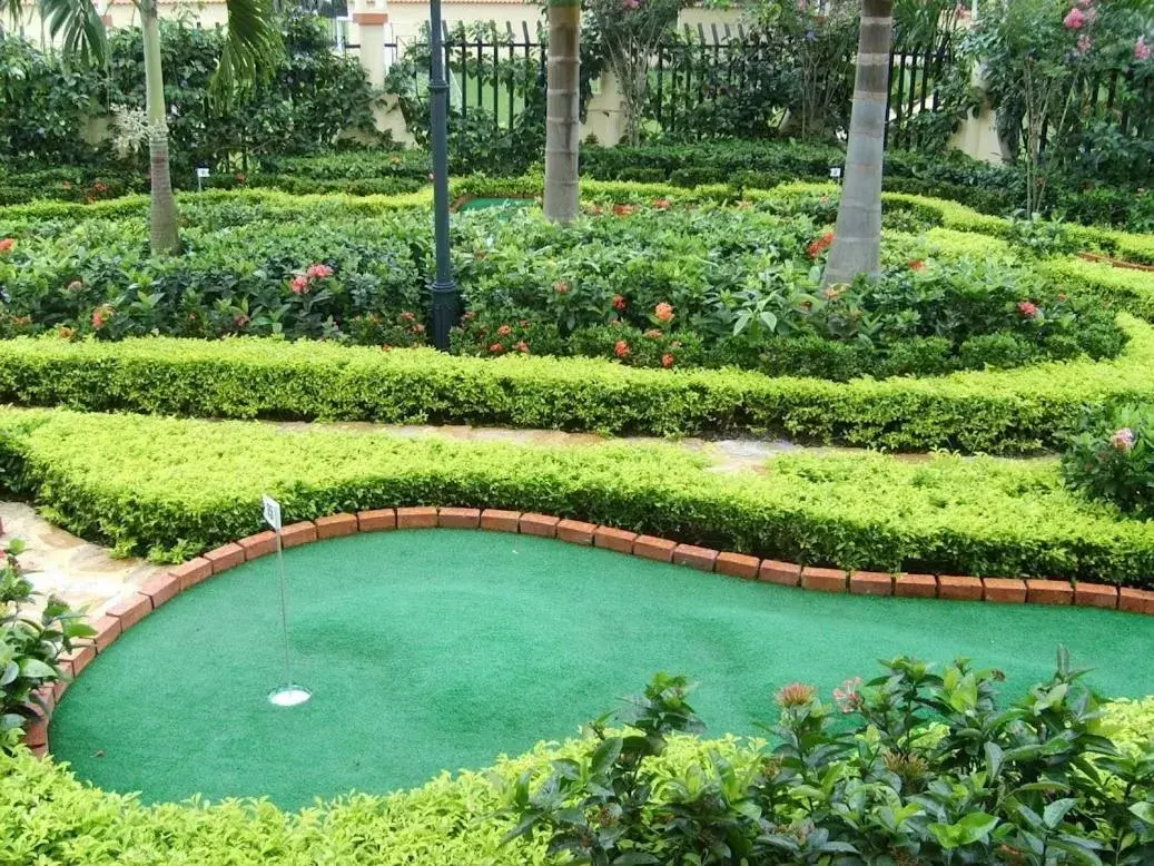 Minigolf in El Campanario Hotel Campestre by Tequendama