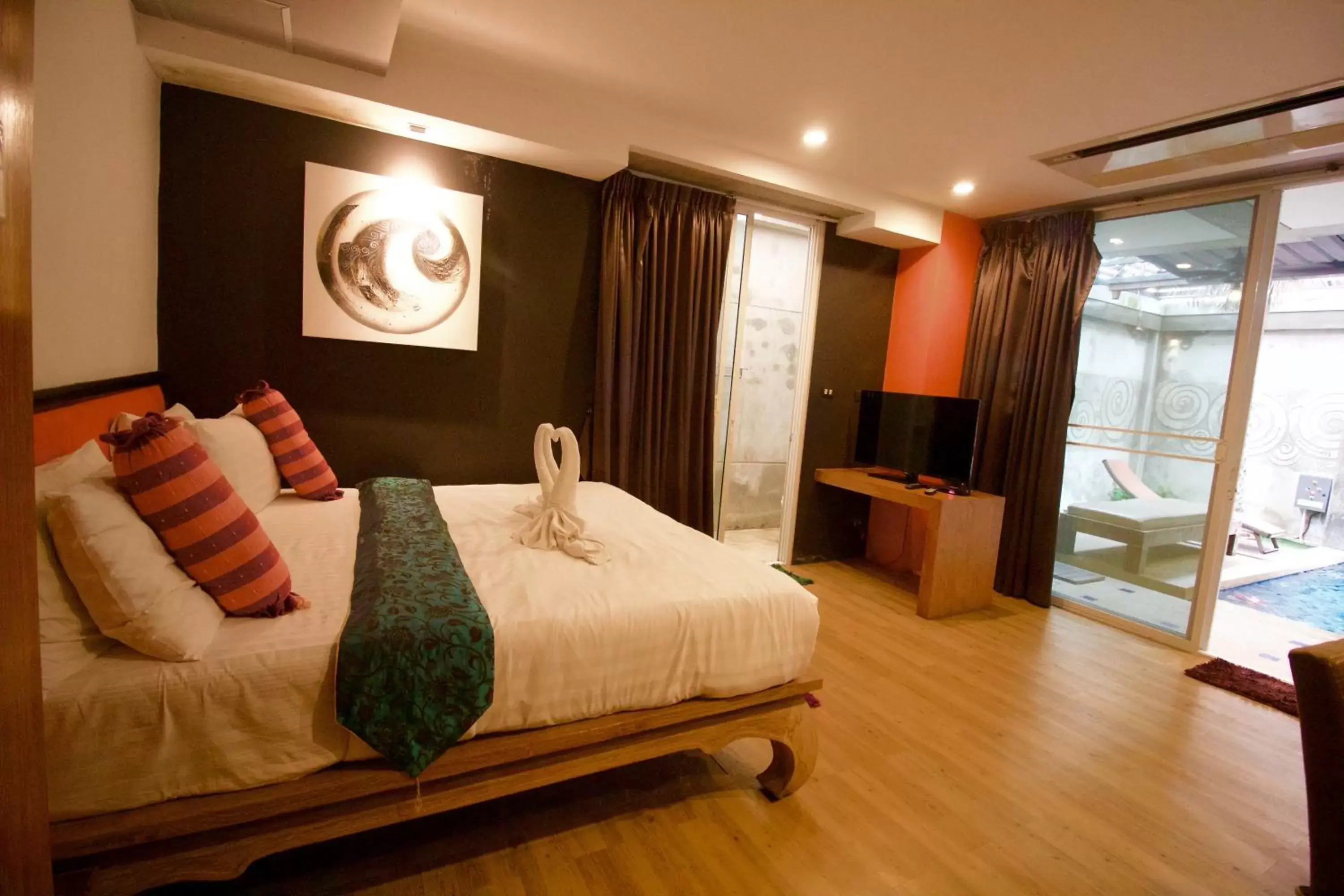 Bedroom, Bed in Eurna Resort Hotel