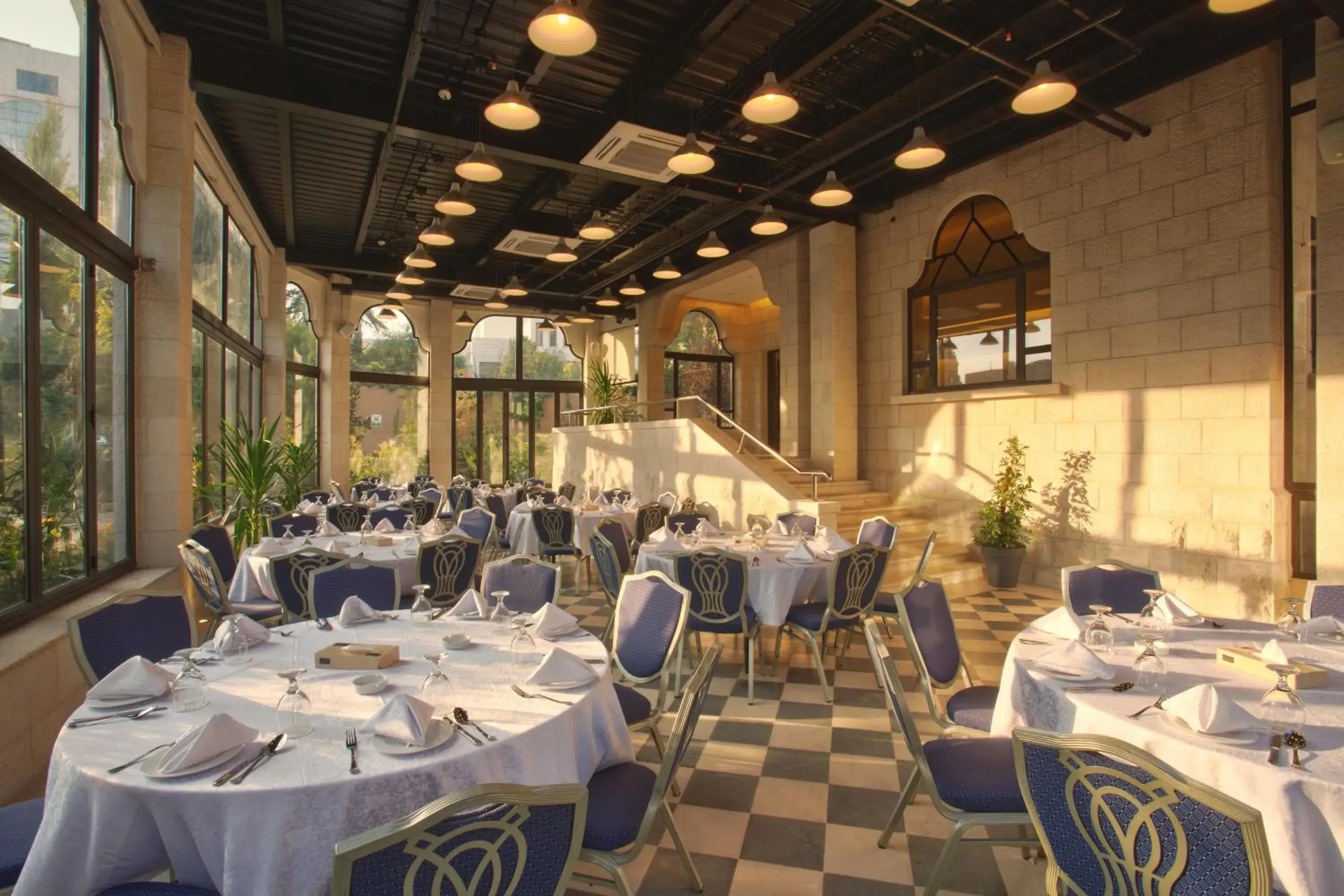 Banquet/Function facilities, Restaurant/Places to Eat in The House Boutique Suites