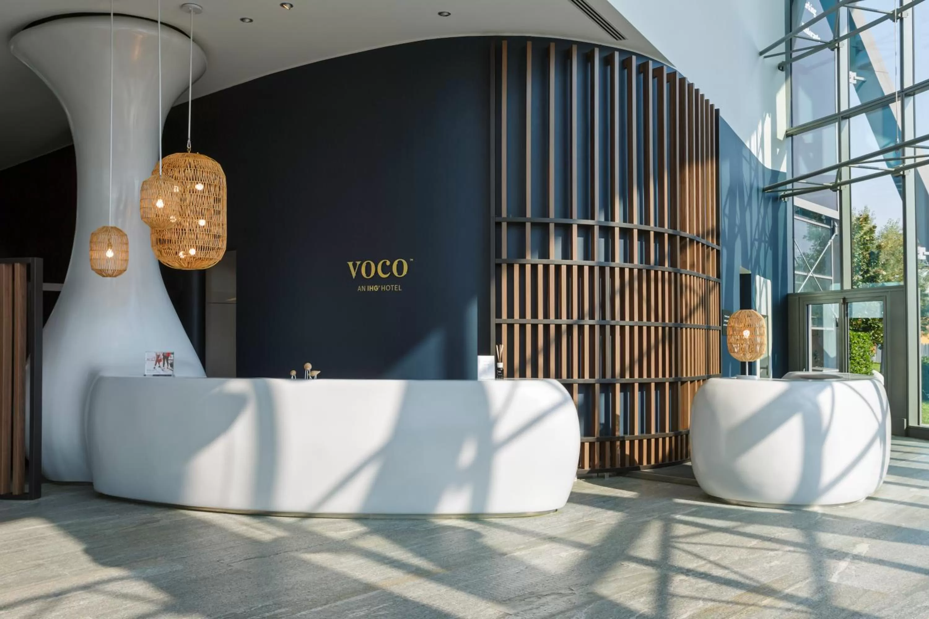 Lobby or reception in voco Milan-Fiere by IHG