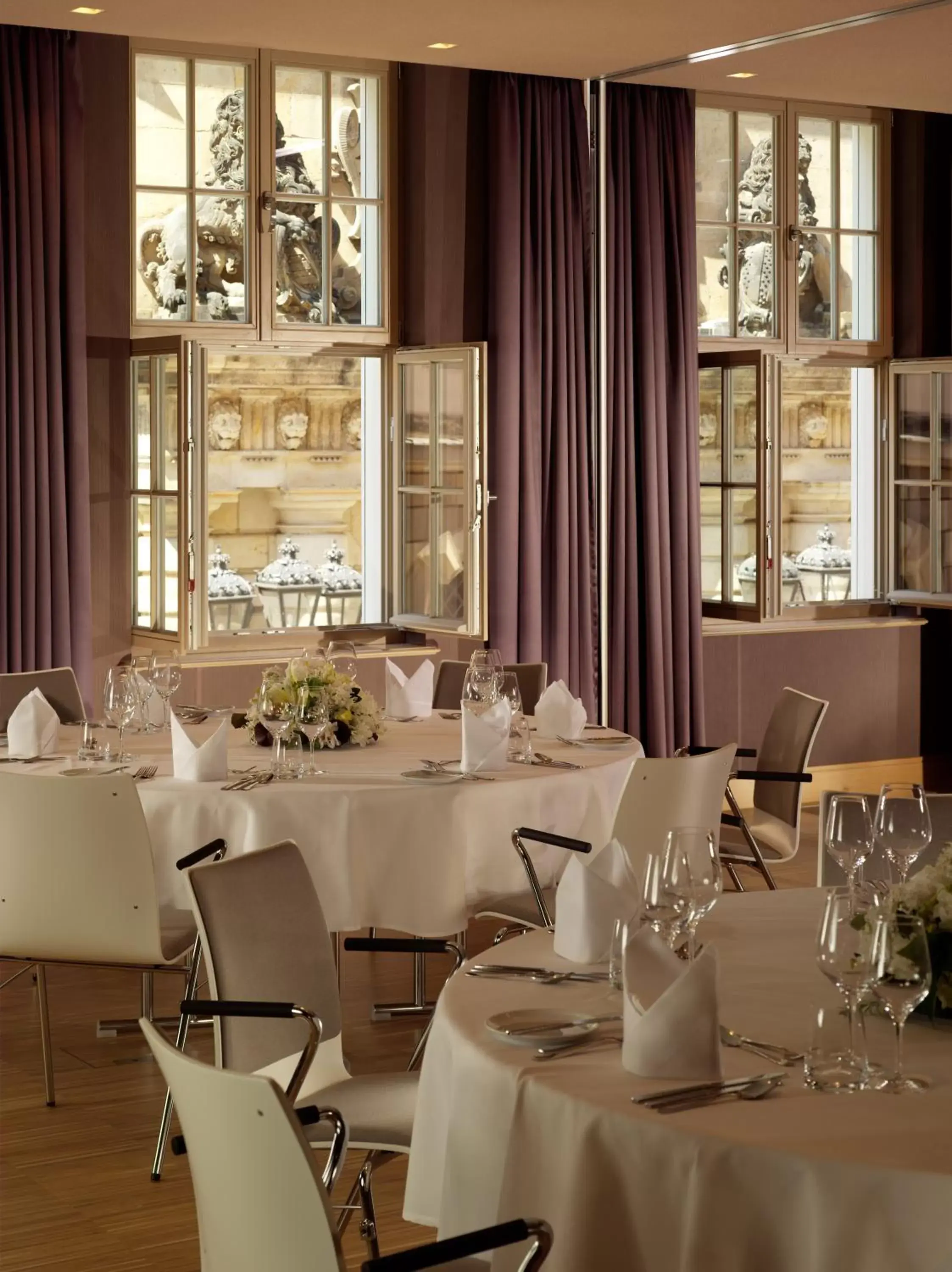Restaurant/Places to Eat in Hyperion Hotel Dresden Am Schloss
