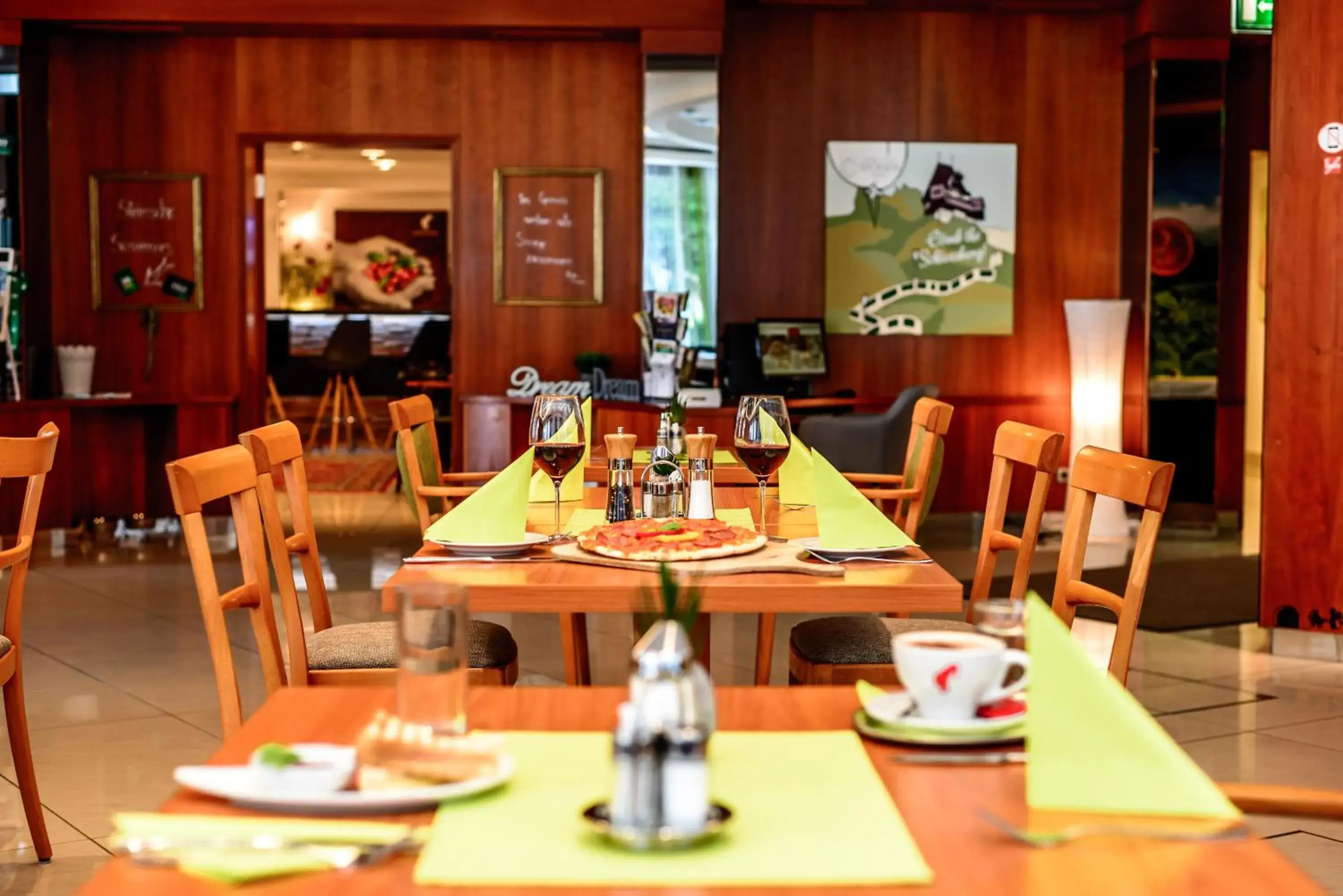 Restaurant/Places to Eat in Hotel Stoiser Graz