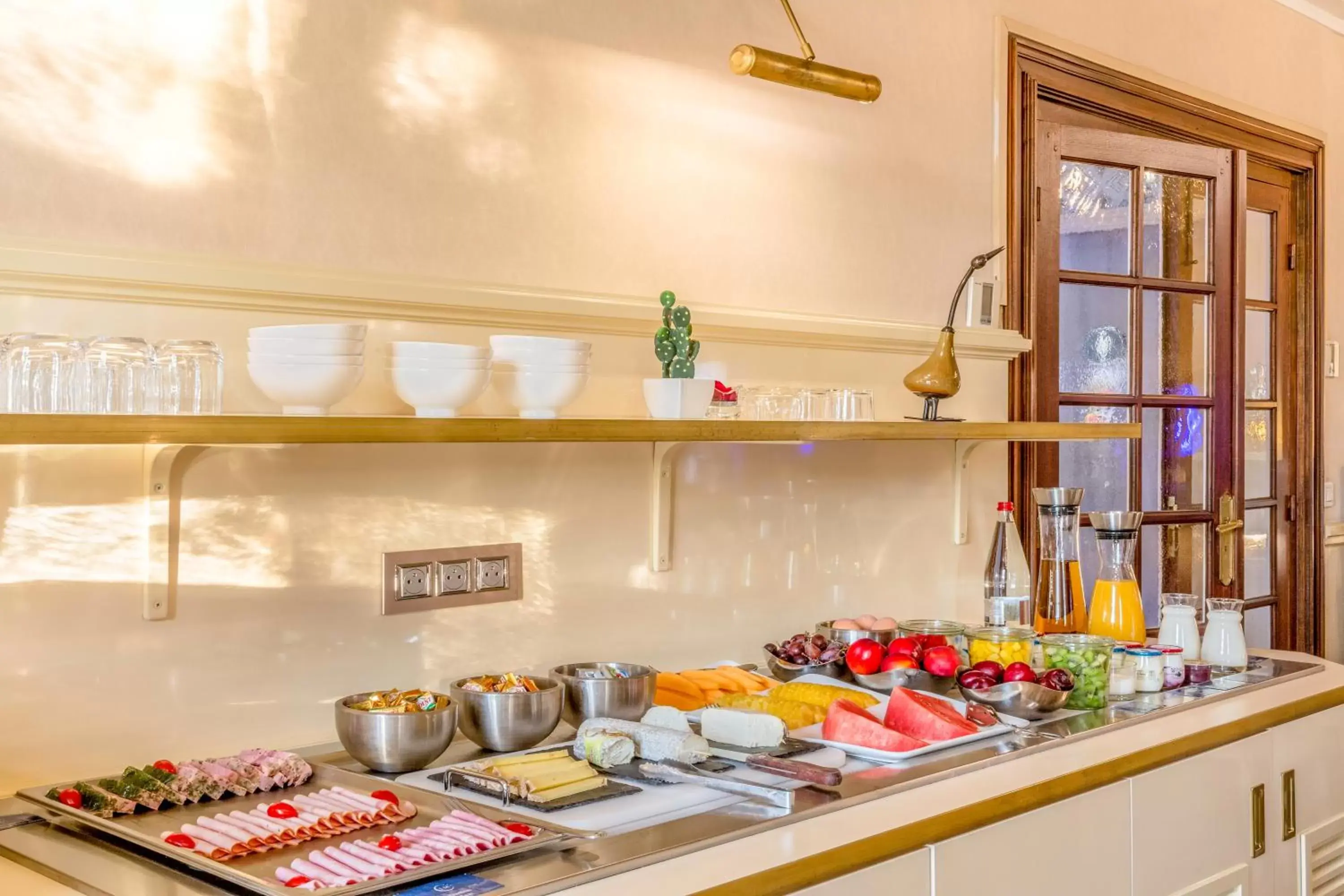 Food and drinks in Hôtel Le Maxime - Best Western Signature Collection Food and drinks in Hôtel Le Maxime - Best Western Signature Collection