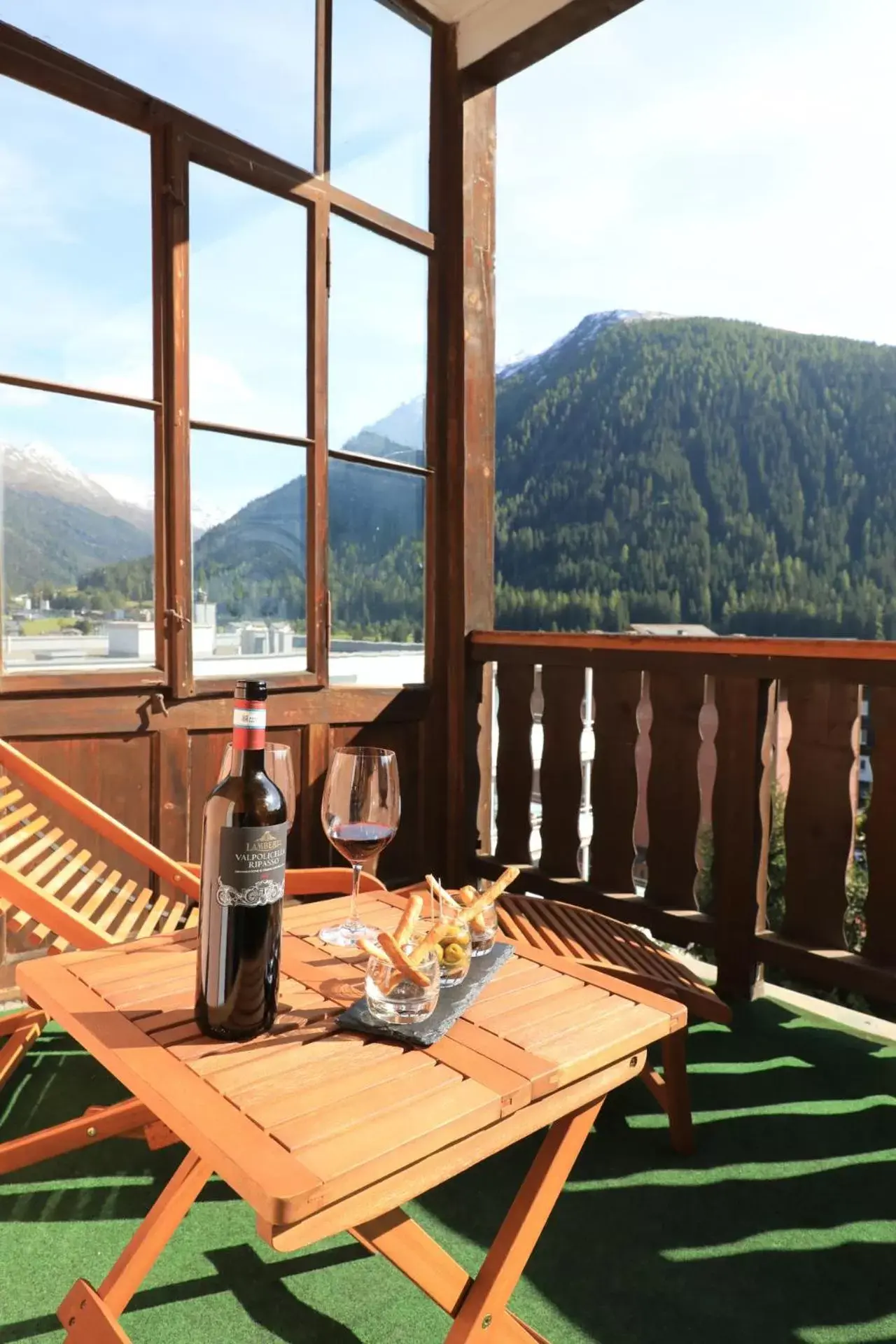 Balcony/Terrace, Mountain View in Hotel Concordia