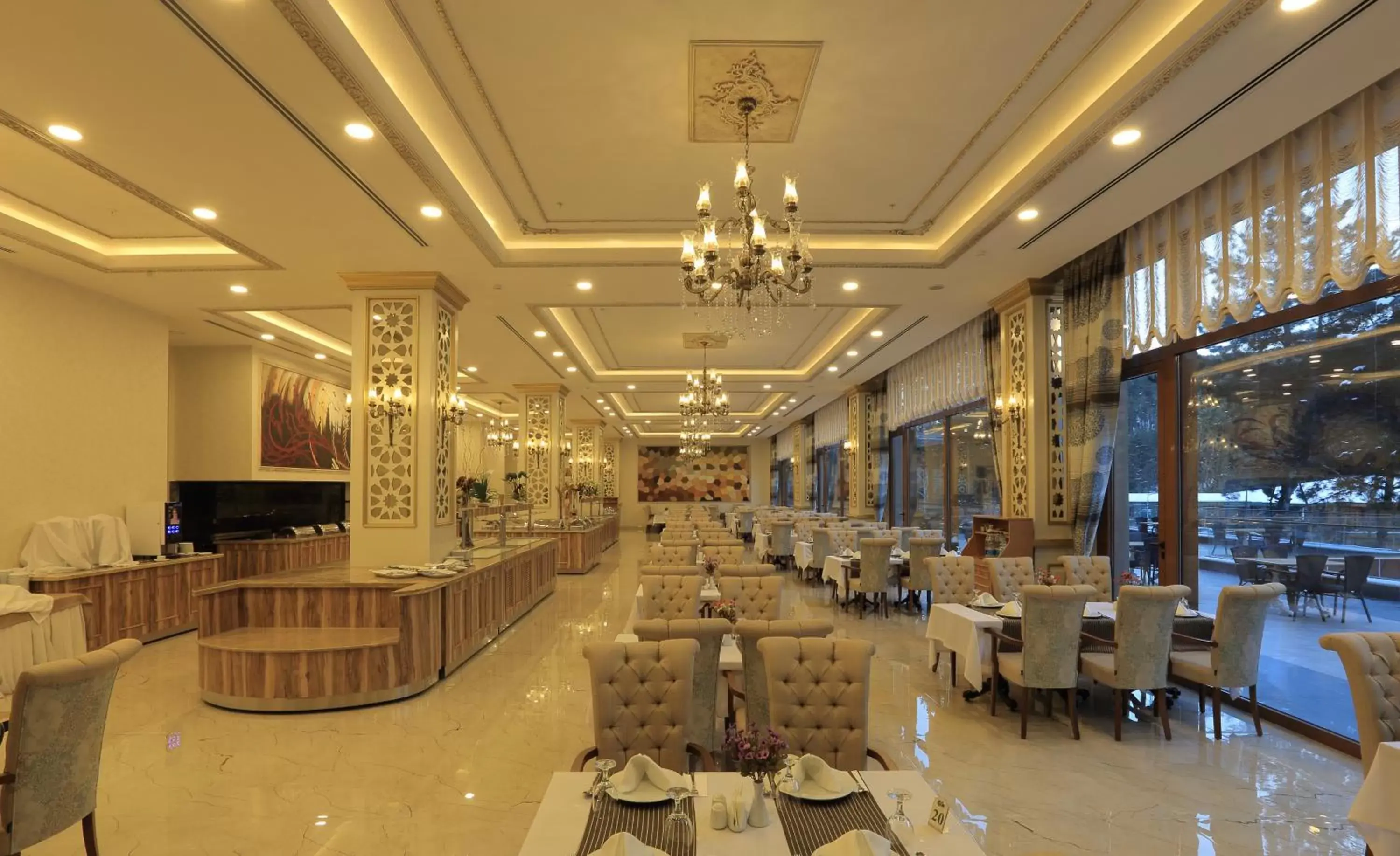 Restaurant/Places to Eat in Cam Thermal Resort Hotel & Spa