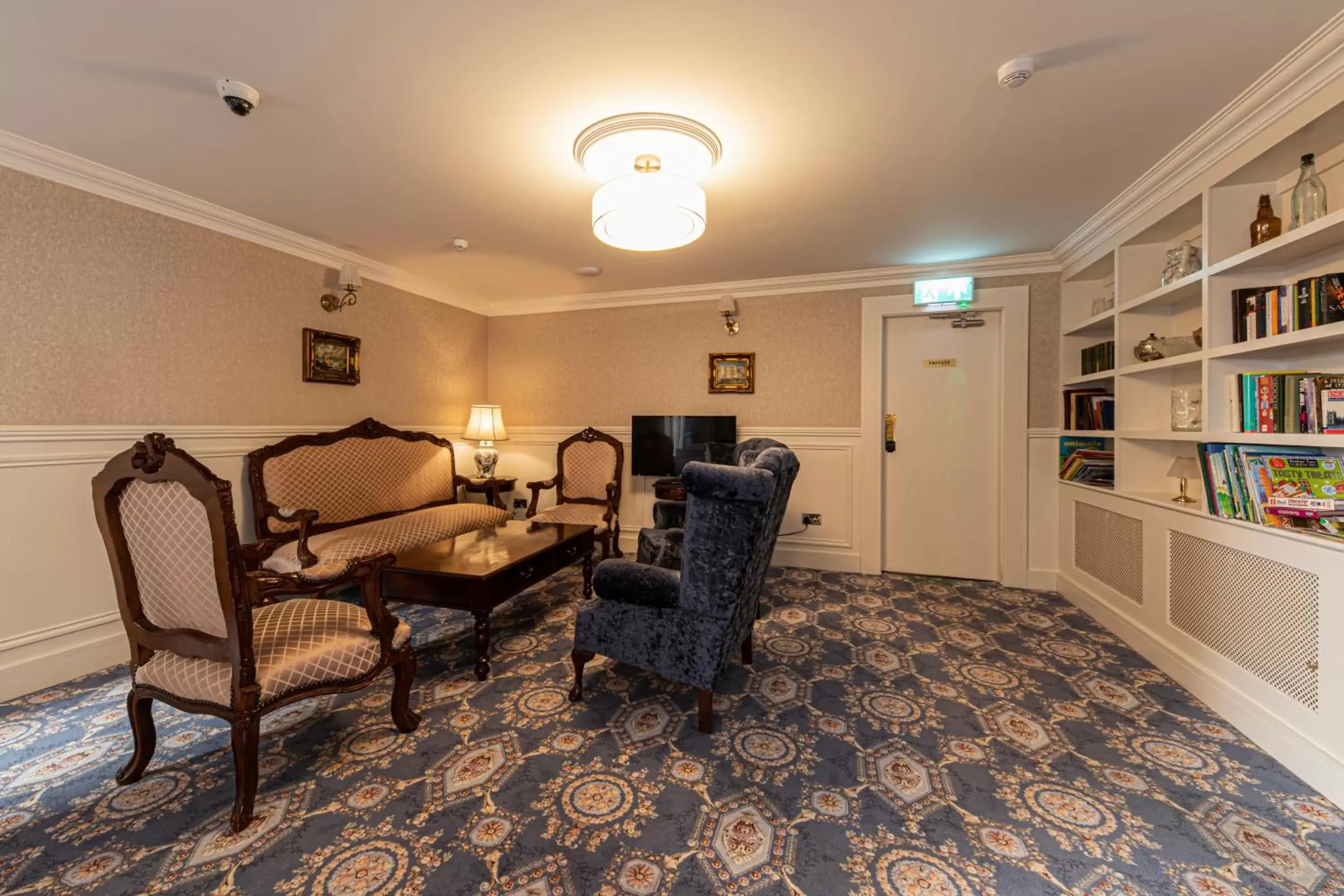 Seating Area in Ballina Manor Hotel