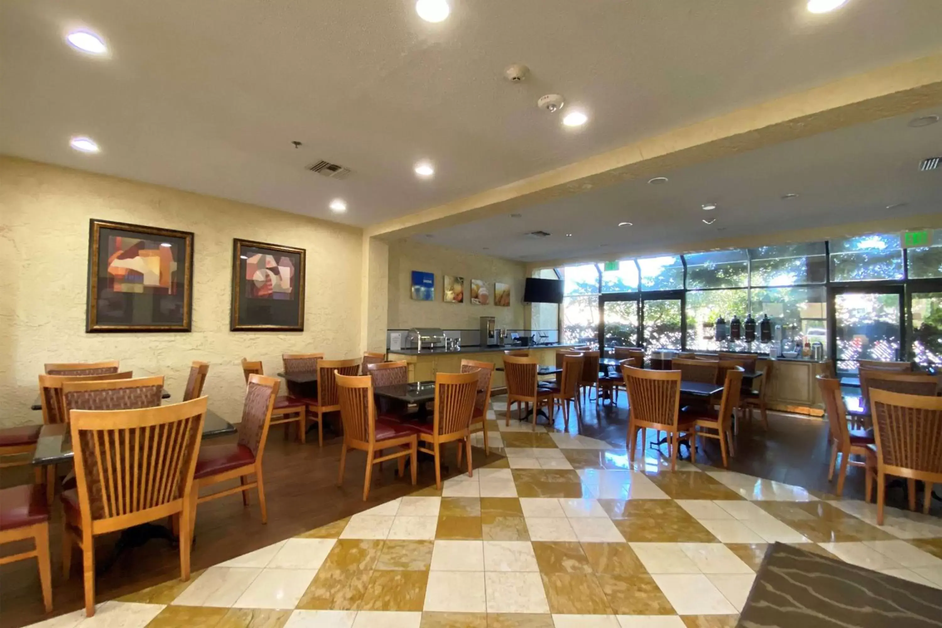 Restaurant/Places to Eat in Wyndham Garden Newark Fremont Silicon Valley
