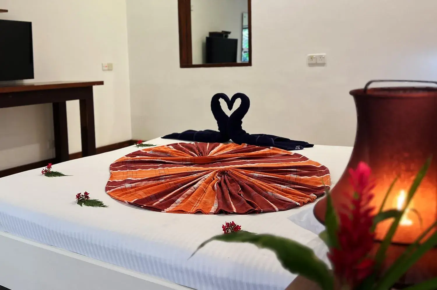 Garden view, Bed in Gomez Place Garden view, Bed in Gomez Place