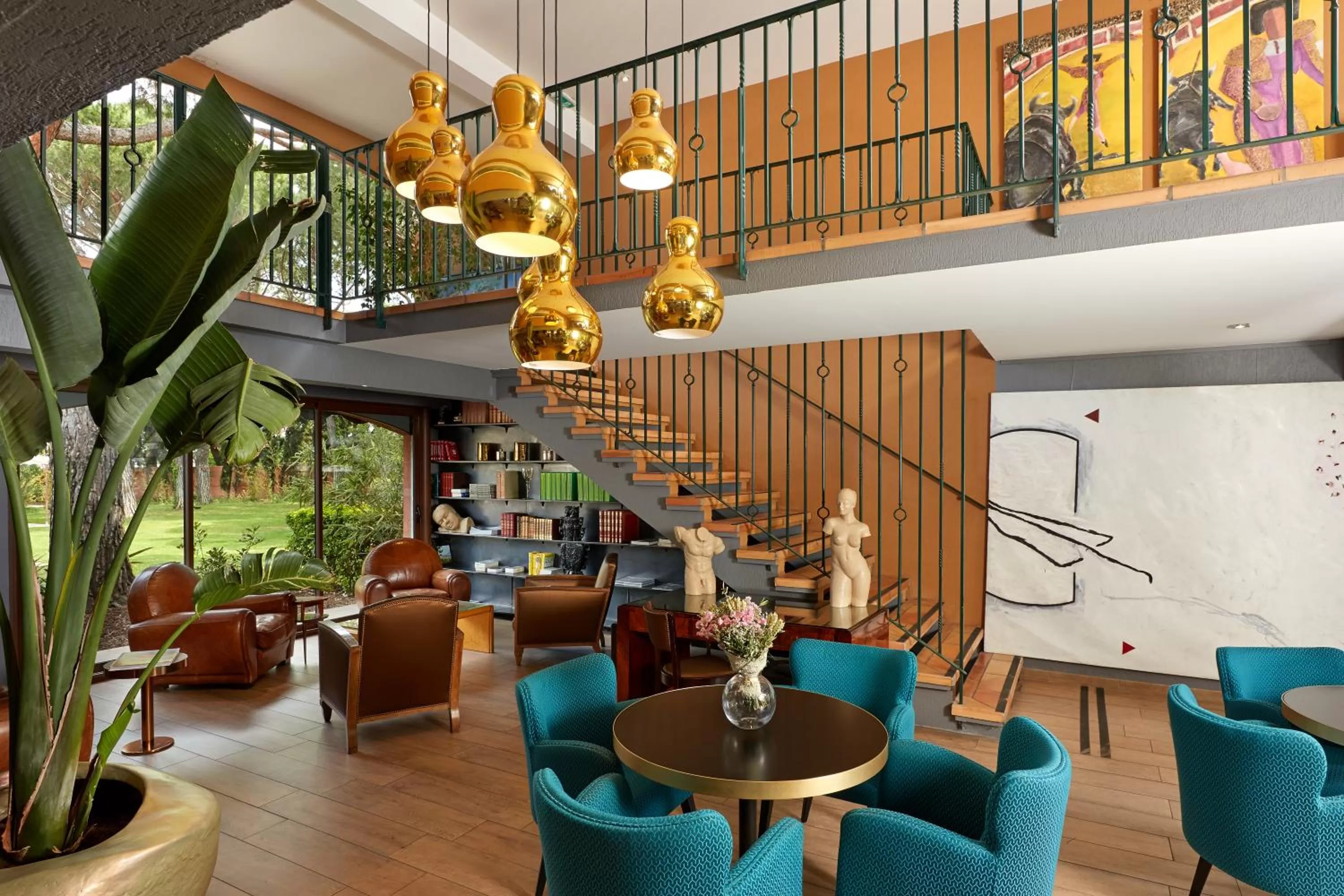 Communal lounge/ TV room in Villa Duflot Hôtel & Spa Perpignan