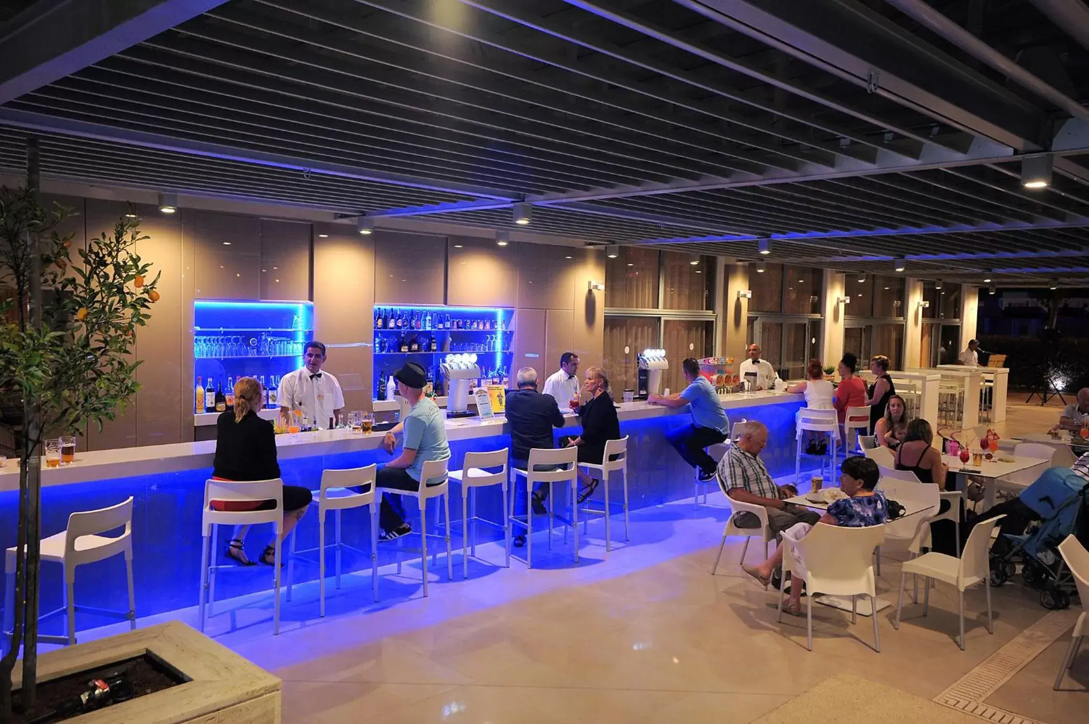 Lounge or bar in Nestor Hotel