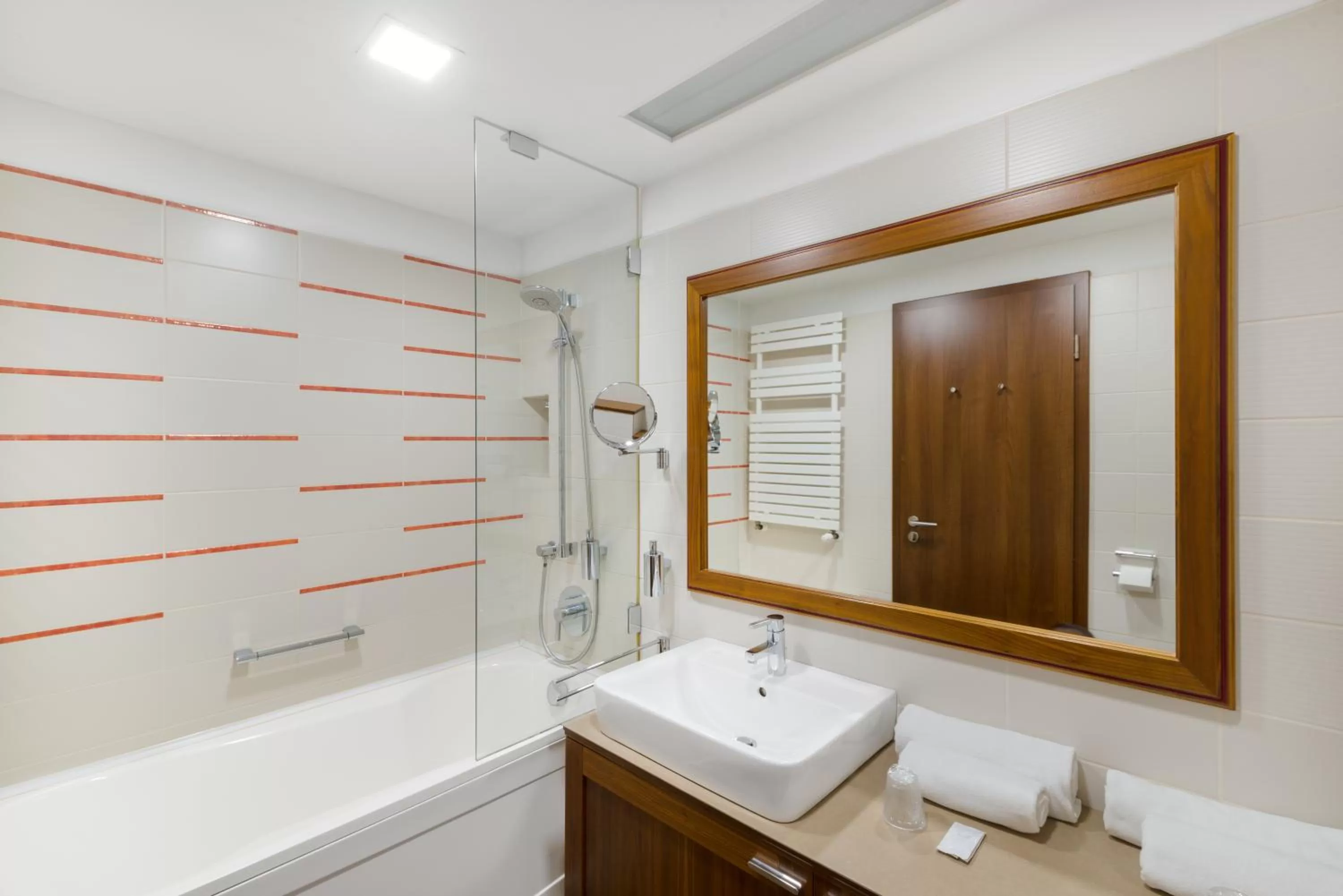 Bathroom in Corso Hotel Pécs