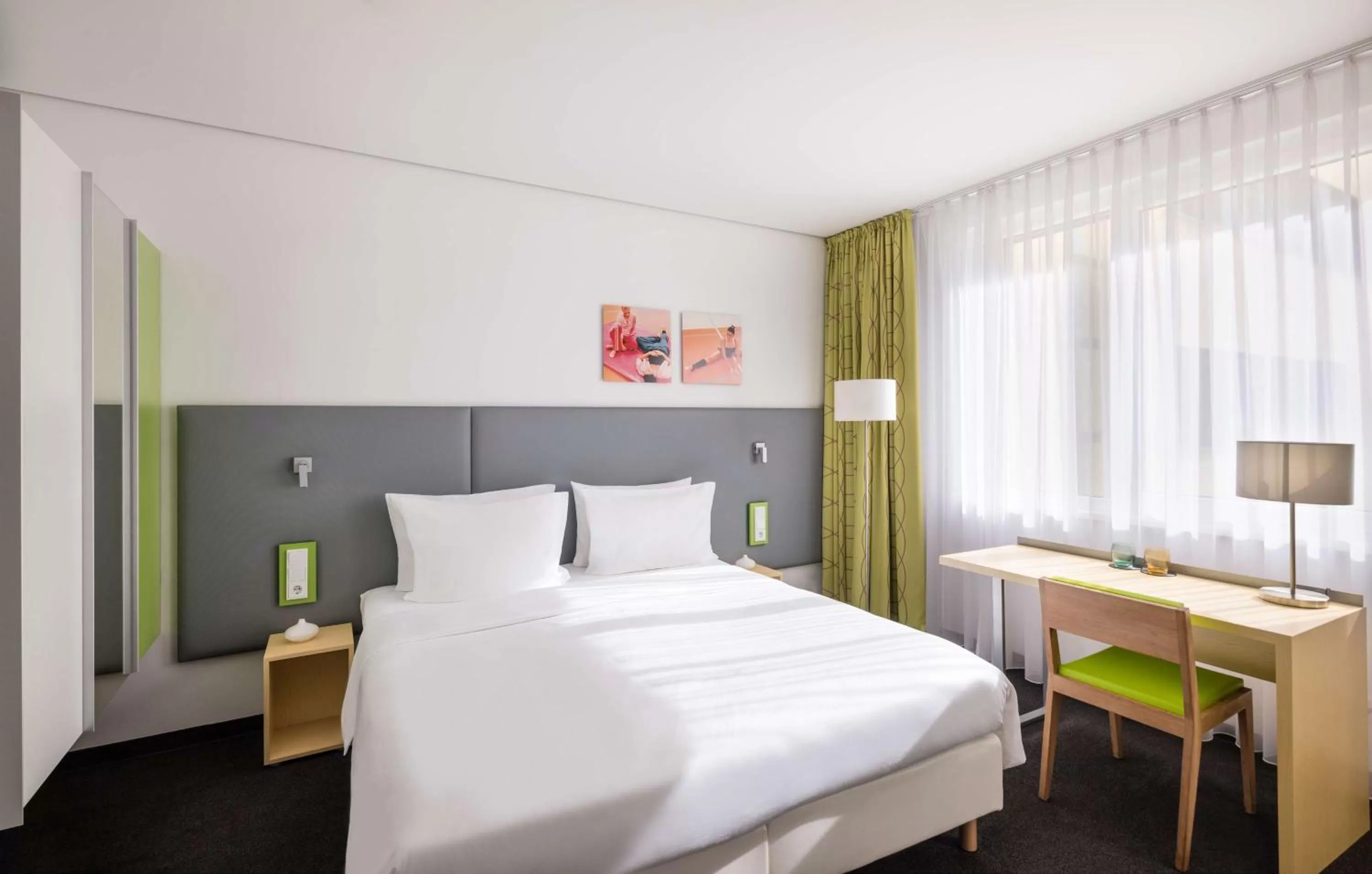 Bedroom, Bed in Lindner Hotel Frankfurt Sportpark, part of JdV by Hyatt