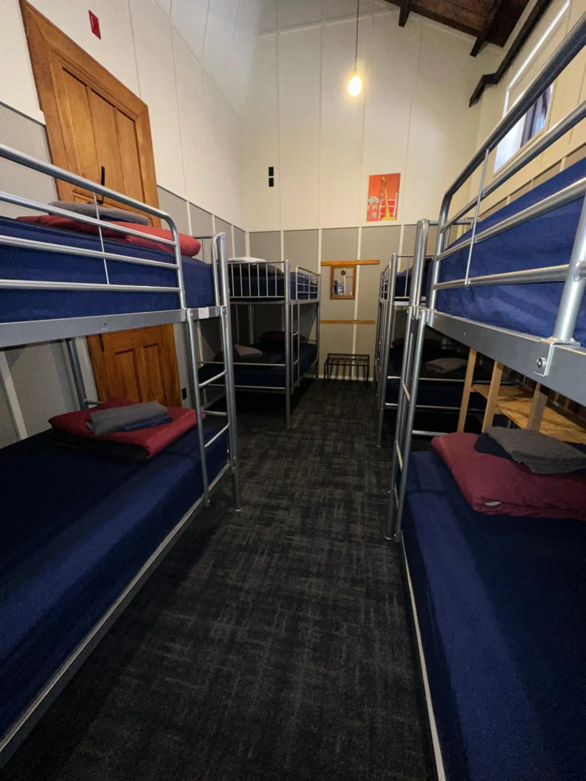 Single Bed in 8-Bed Dormitory Room in The Cambridge Hotel