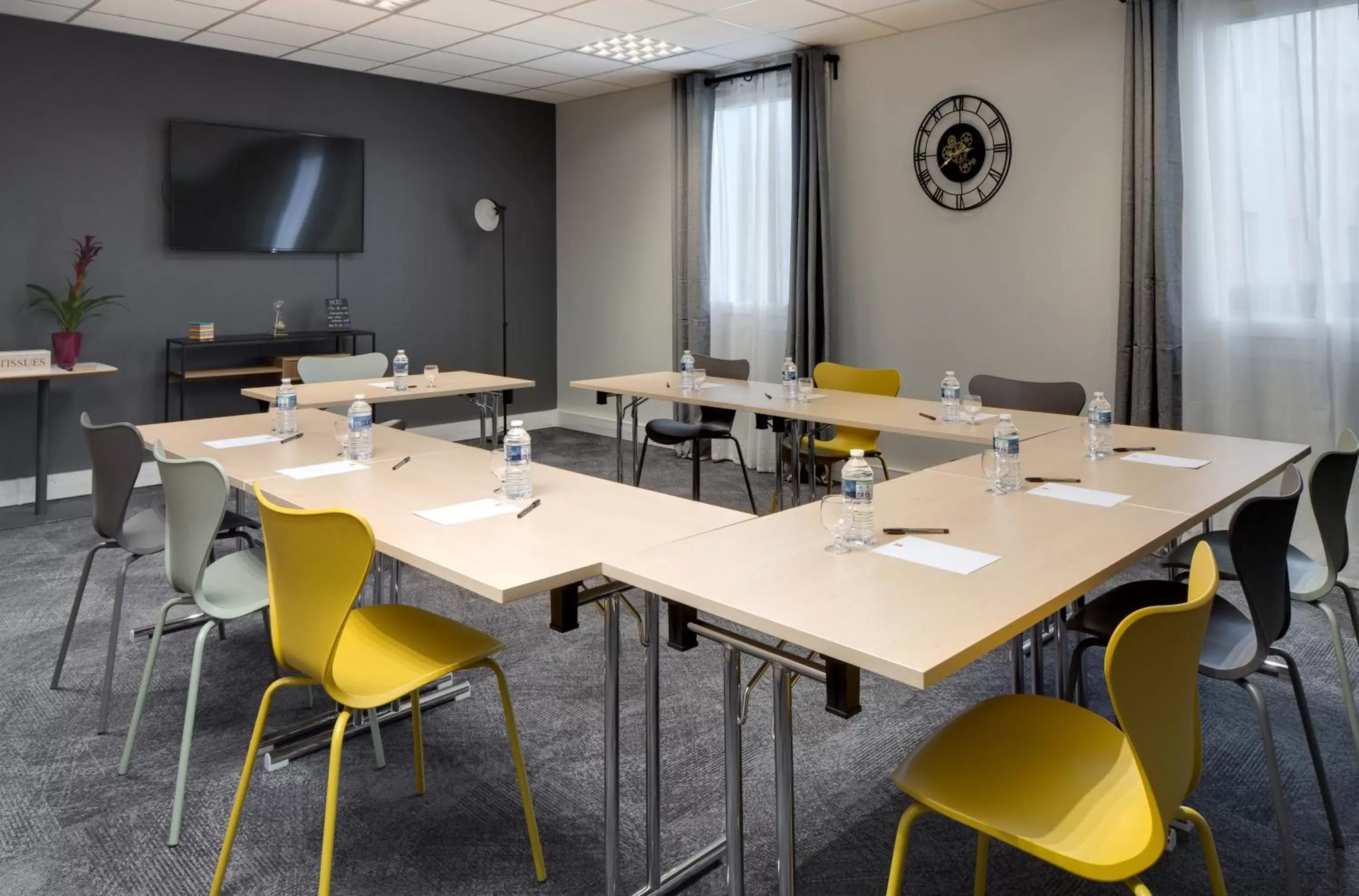 Meeting/conference room in ibis budget Clermont Ferrand Nord Riom