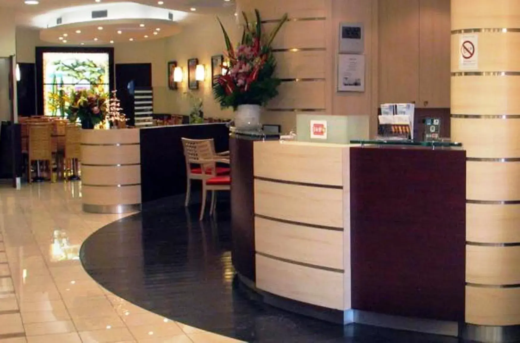 Lobby or reception, Lobby/Reception in Hotel Terminus Montparnasse