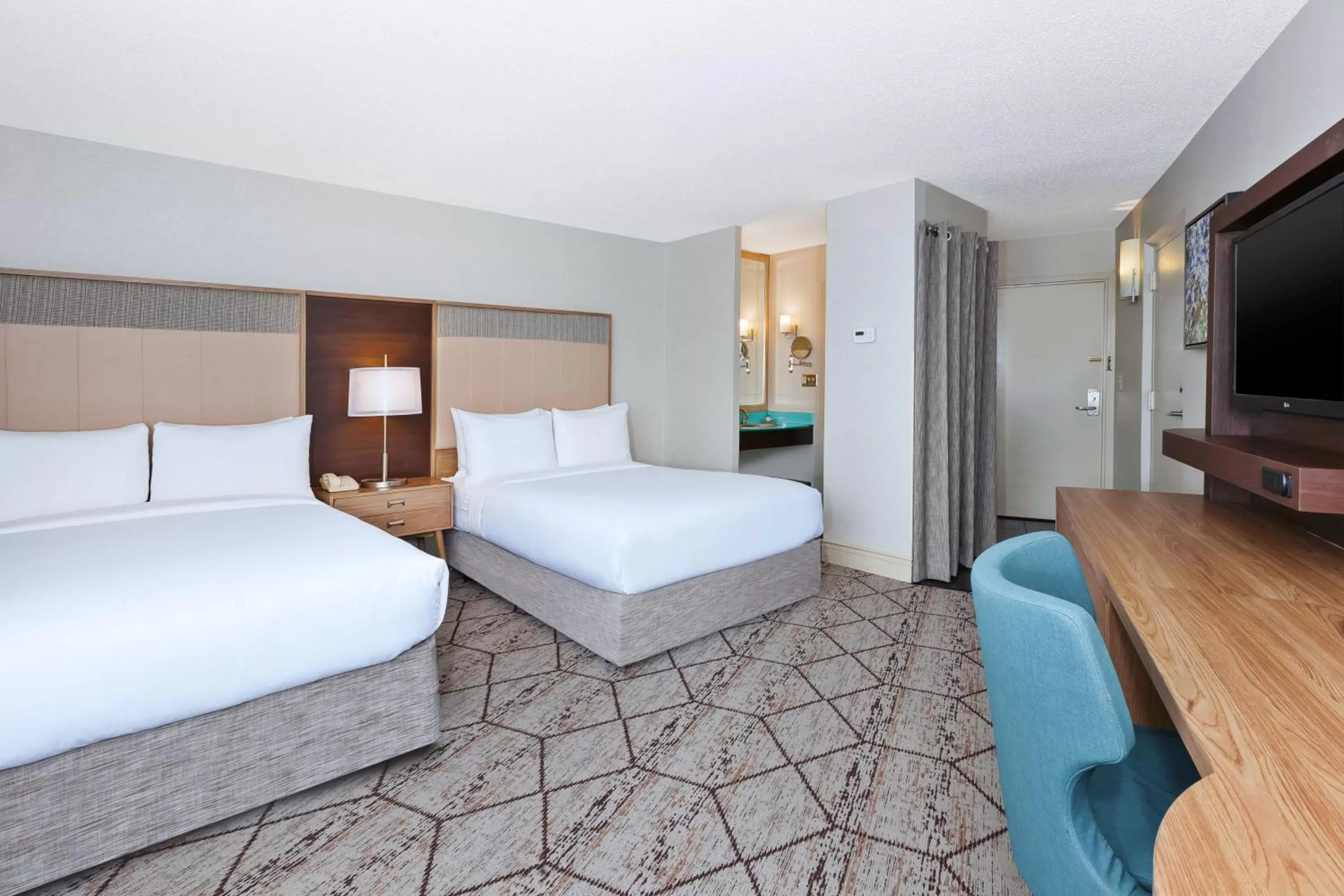 Bed in Crowne Plaza Syracuse by IHG