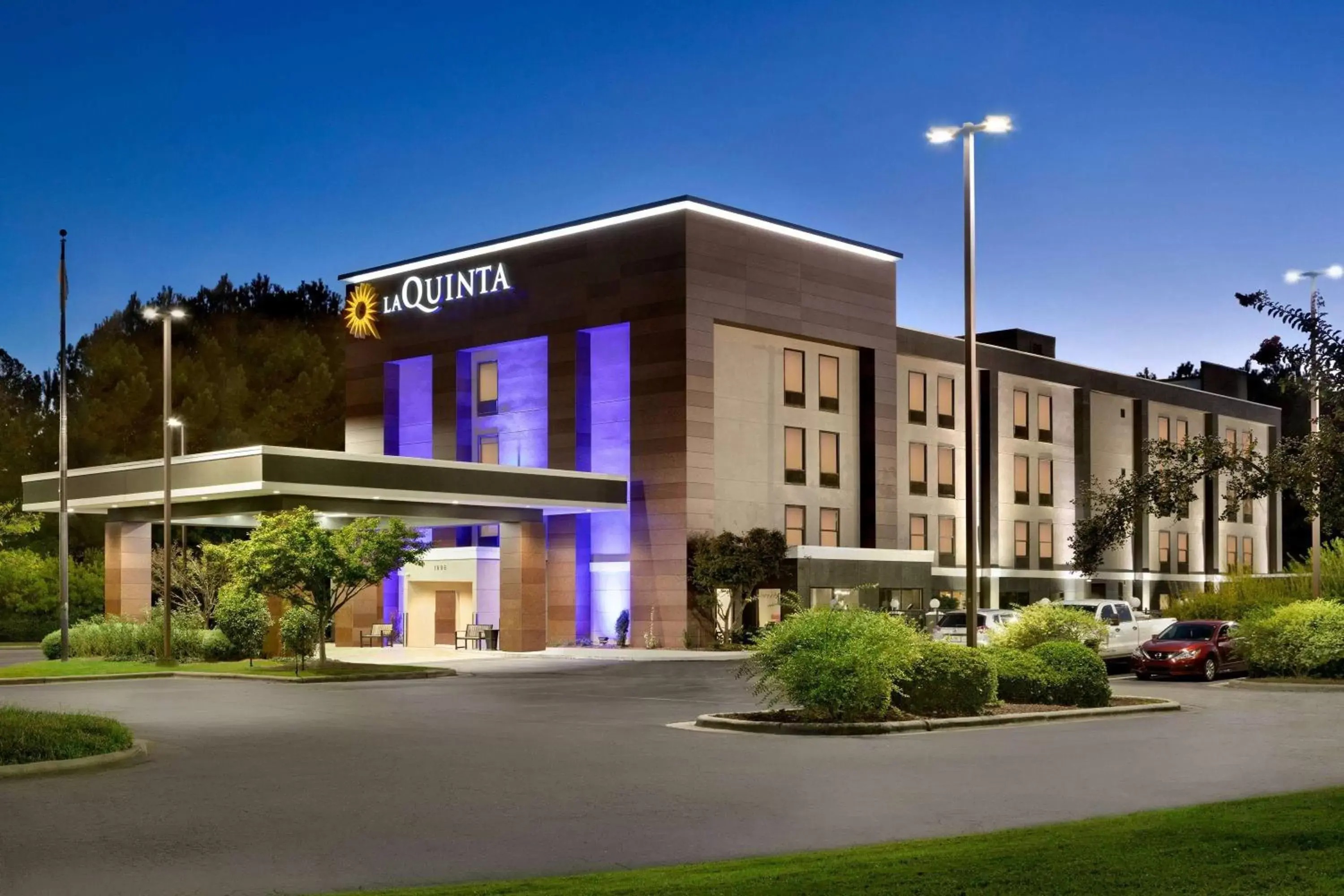 Property Building in La Quinta Inn & Suites by Wyndham Selma/Smithfield I-95