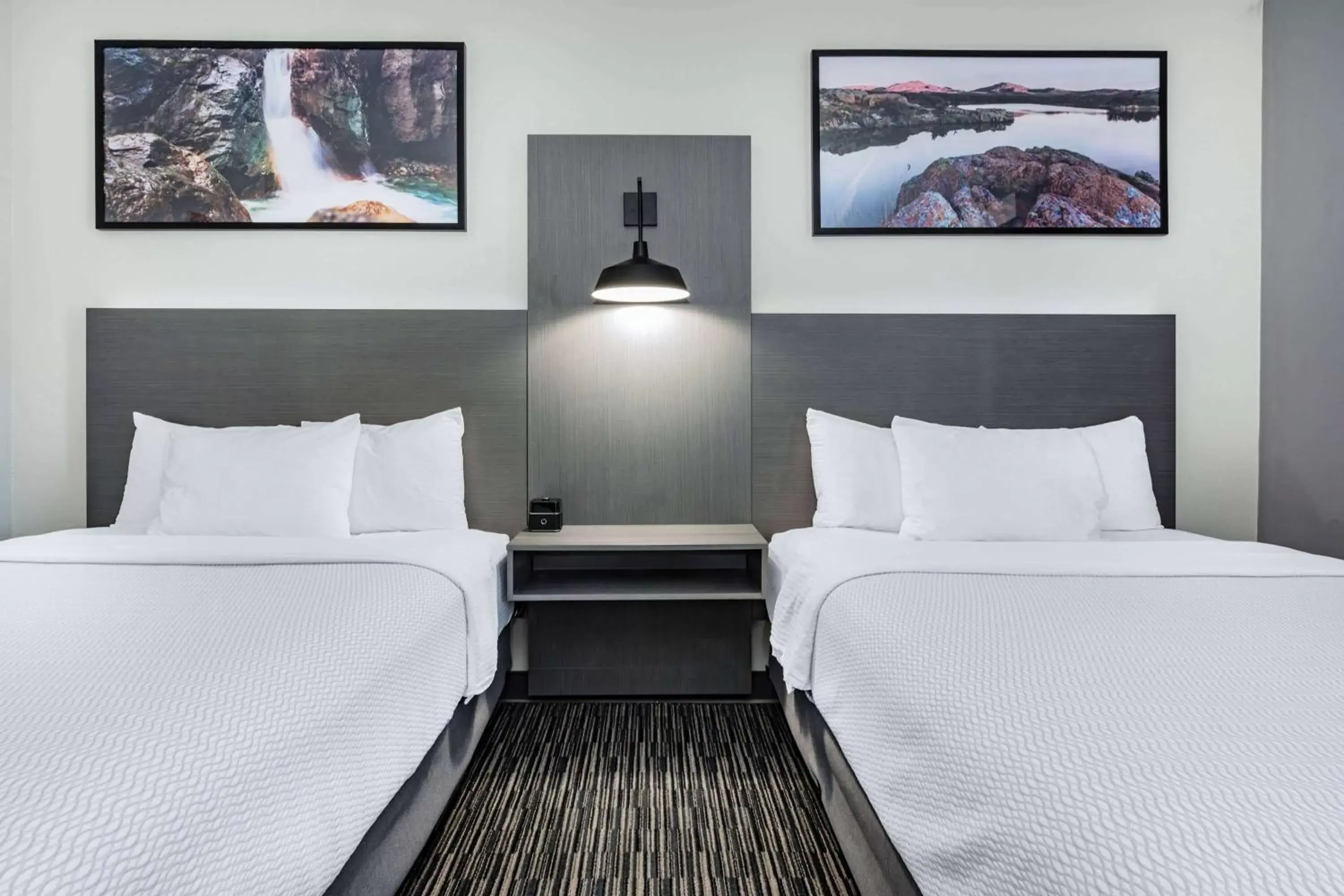Bedroom, Bed in La Quinta Inn & Suites by Wyndham Ardmore