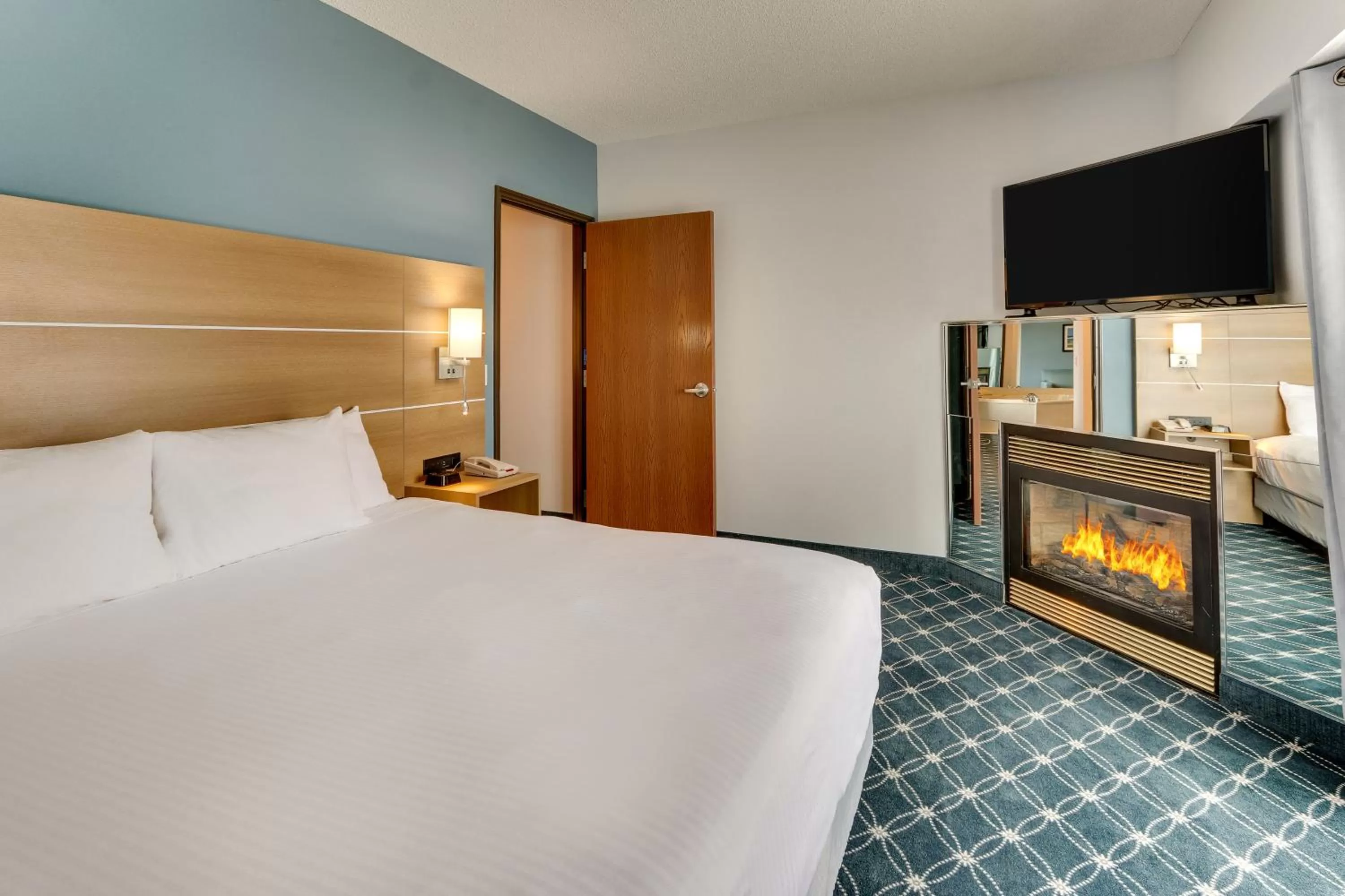 Bed in Parkshore Resort