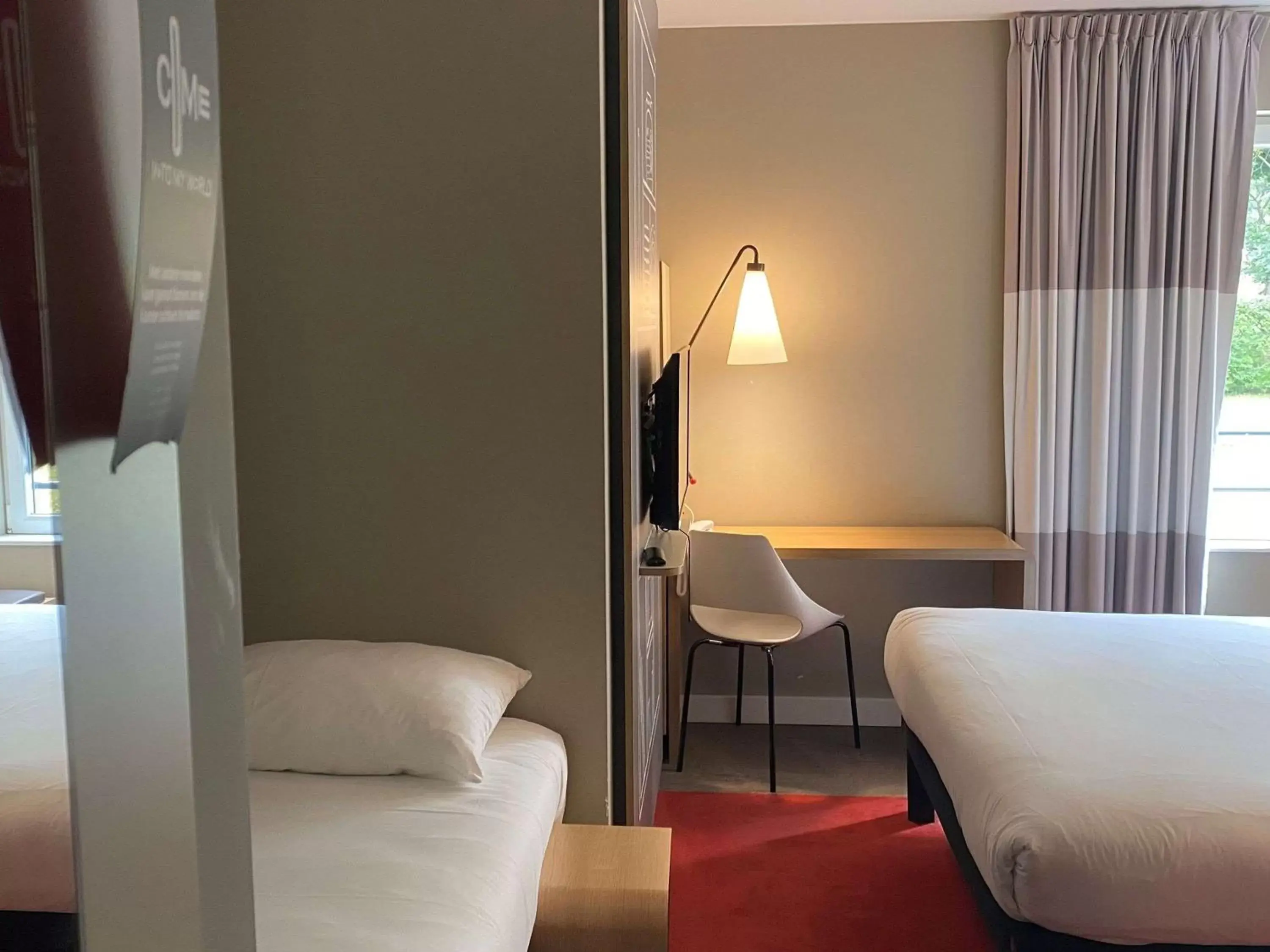 Photo of the whole room, Bed in Ibis Wavre Brussels East