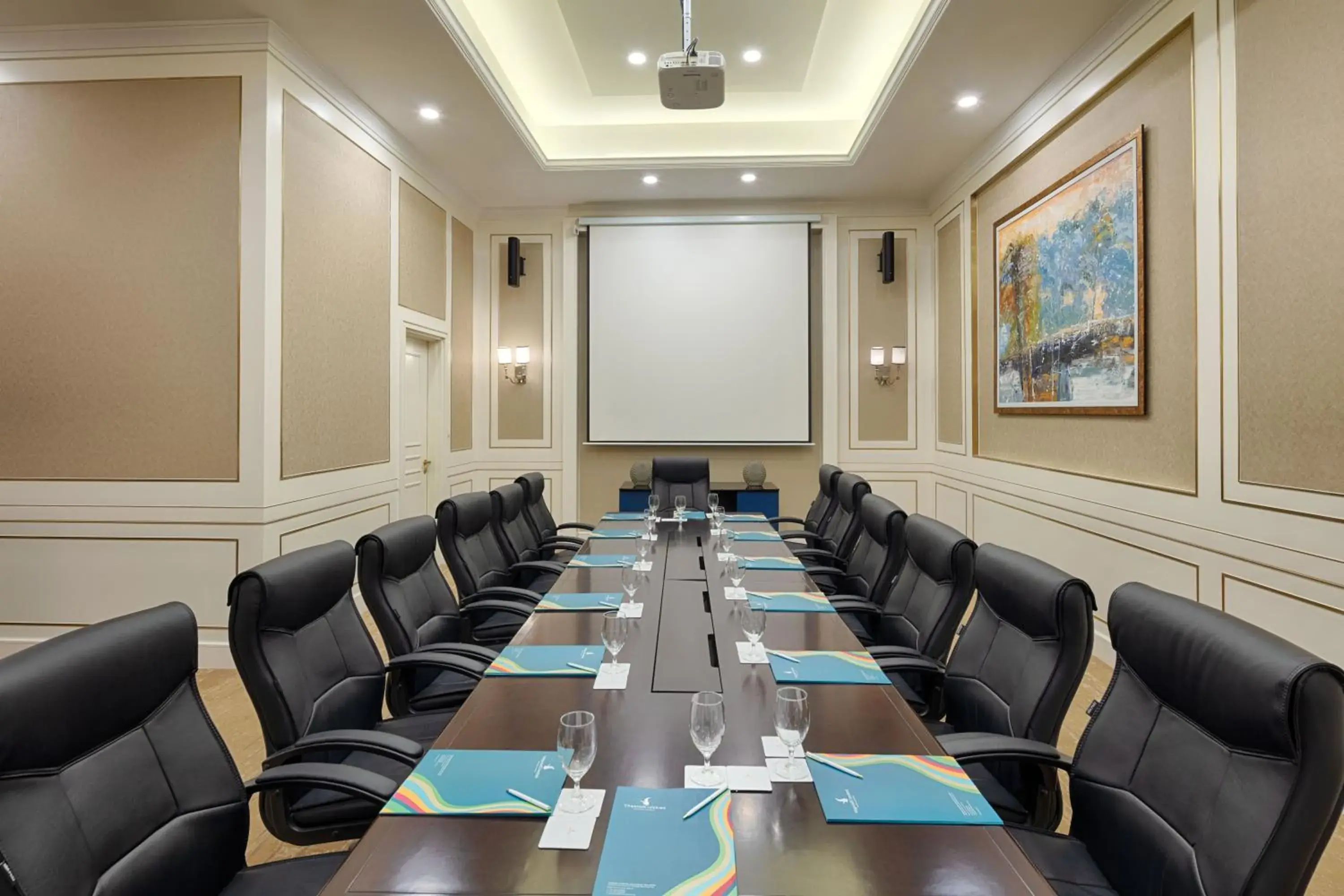 Meeting/conference room in Vinpearl Beachfront Nha Trang