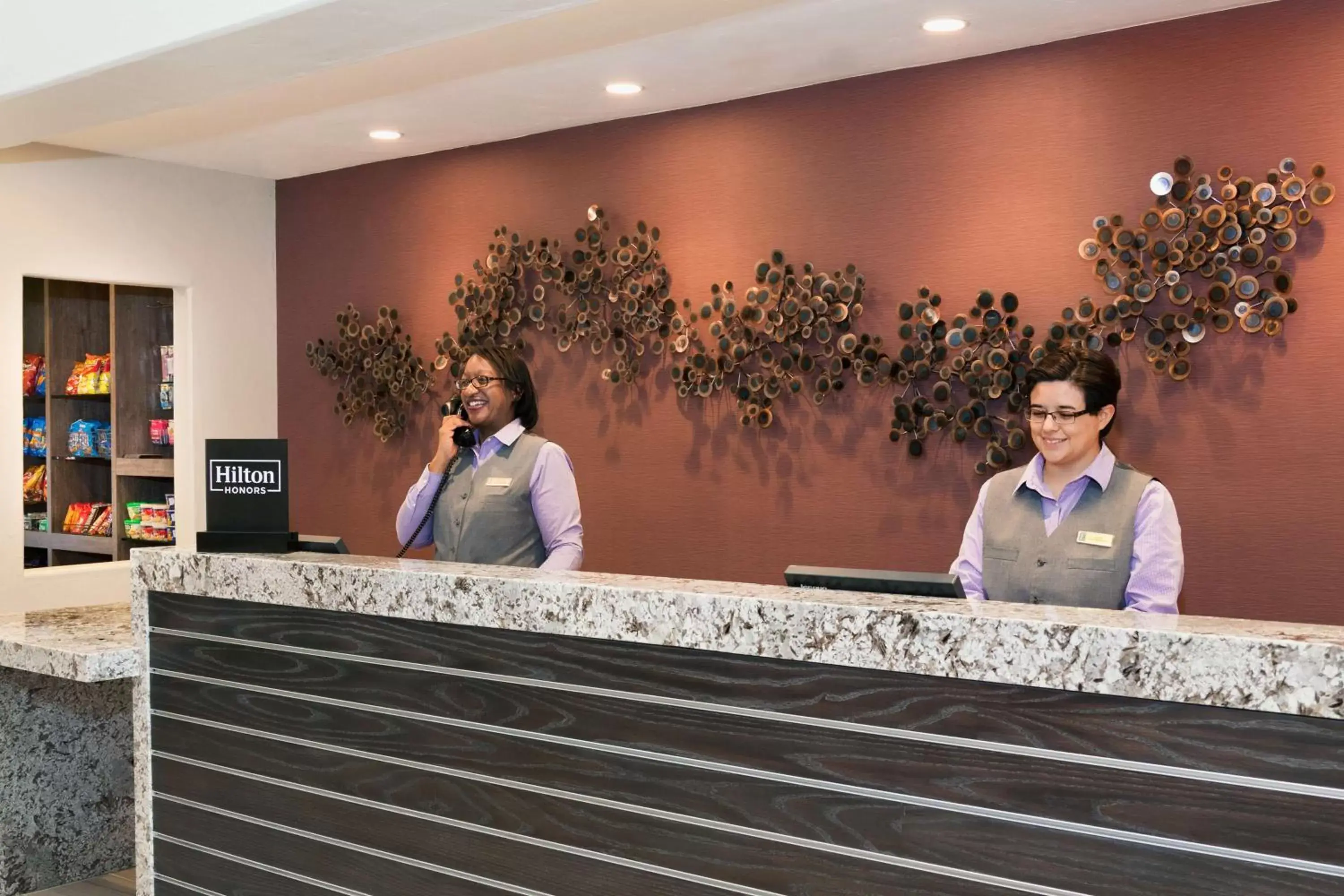 Dining area, Lobby/Reception in Embassy Suites by Hilton Temecula Valley Wine Country