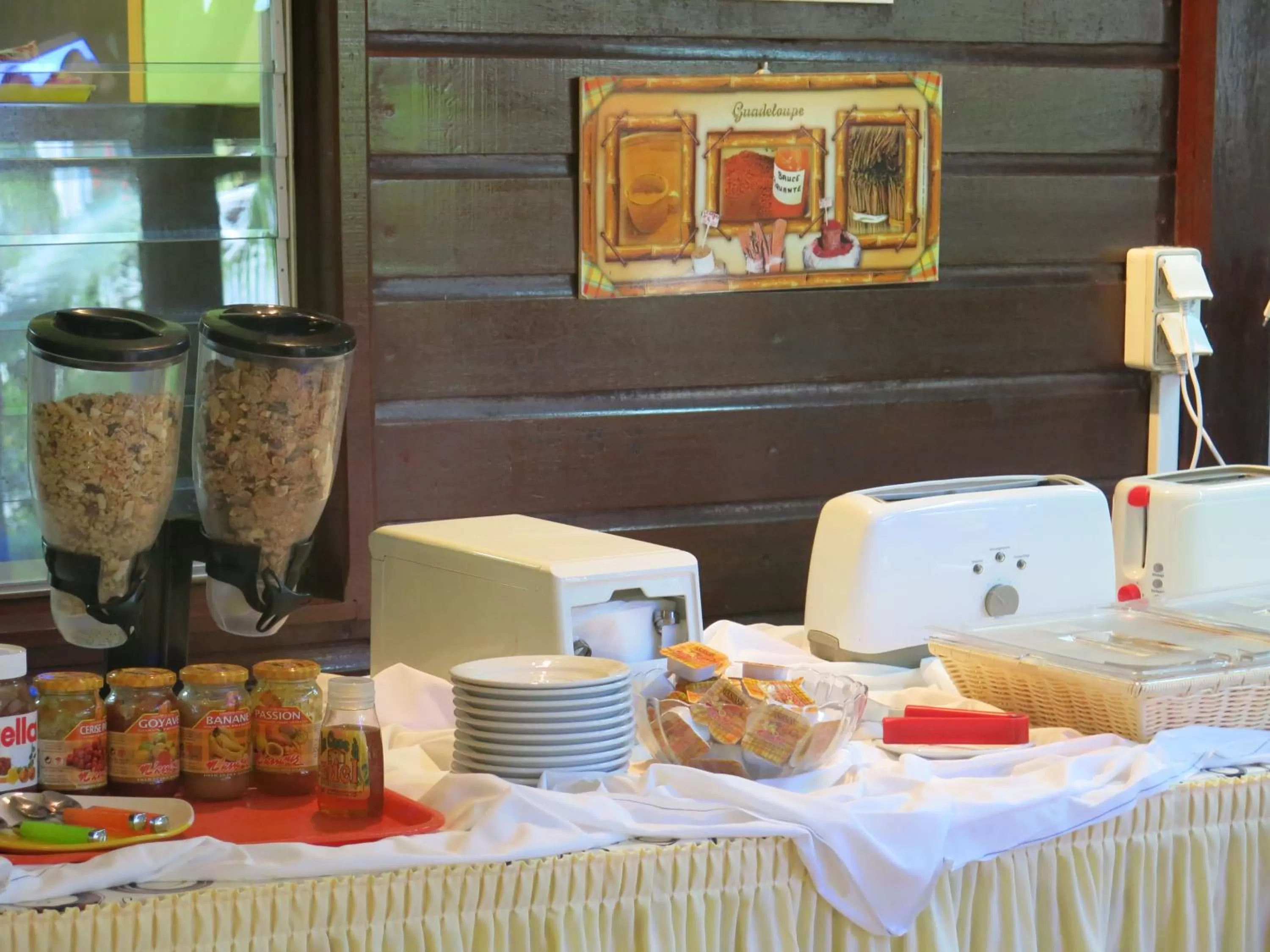 Breakfast in Hotel La Maison Creole