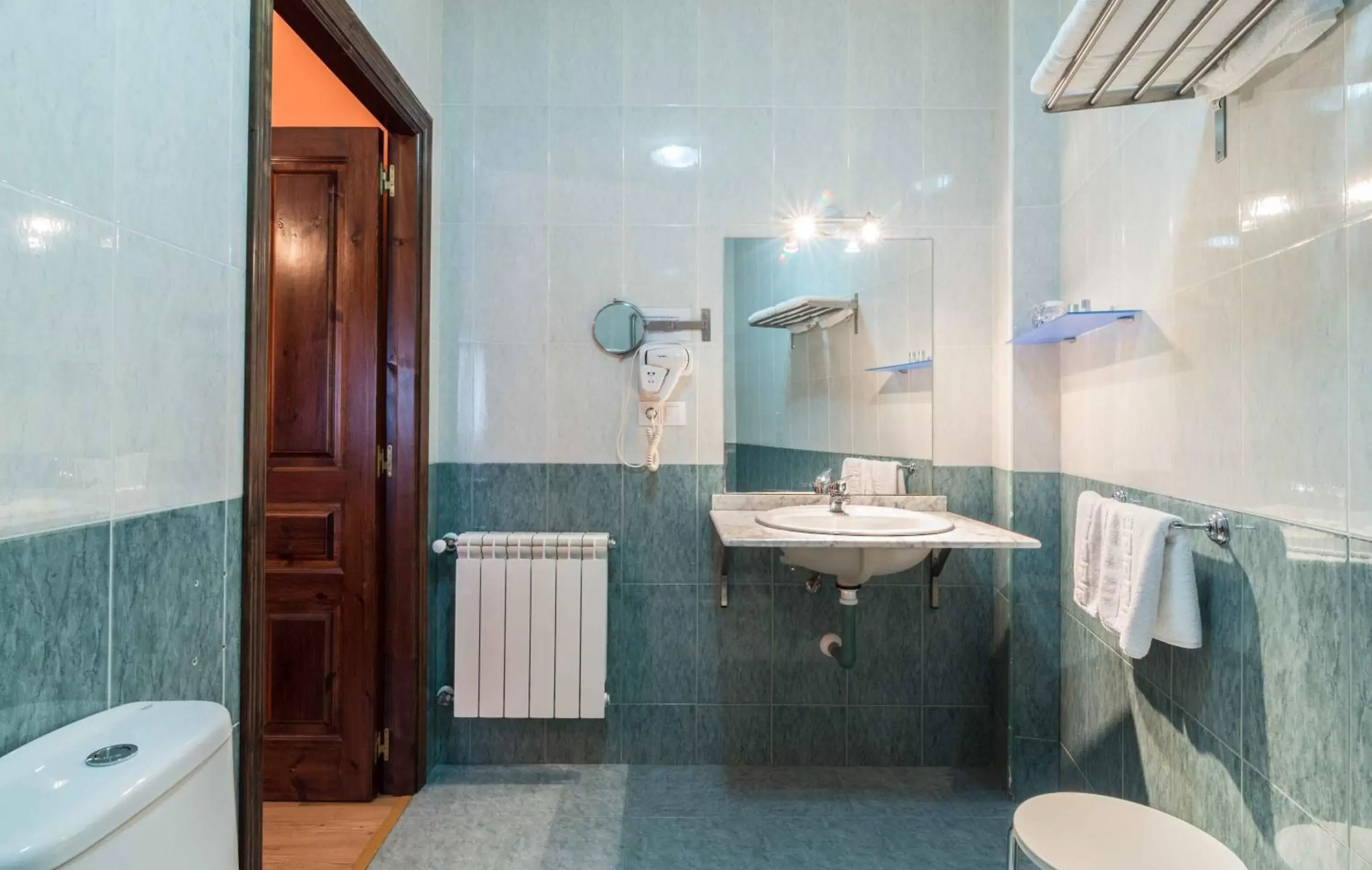 Bathroom in Hotel Casa Reboiro